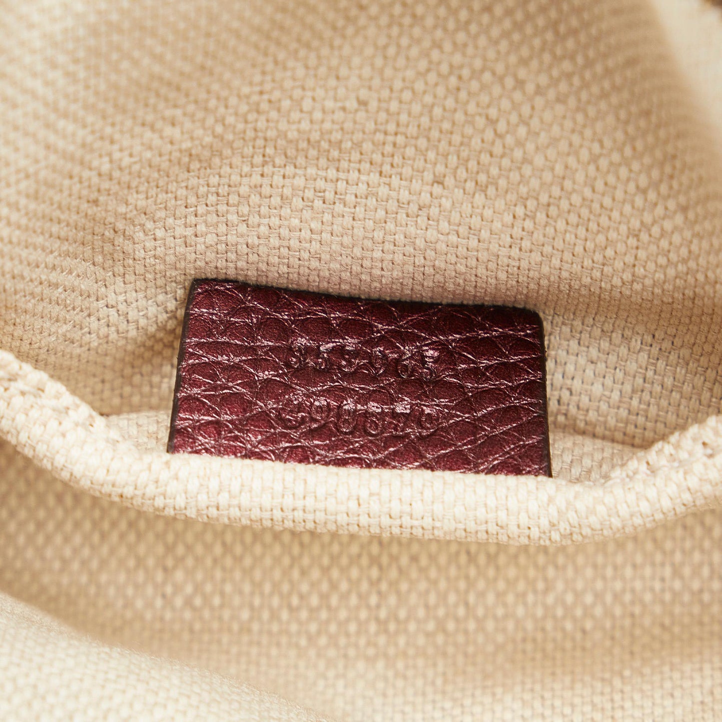 Gucci Mini Soho Chain Crossbody (SHG-Nv9jIP)
