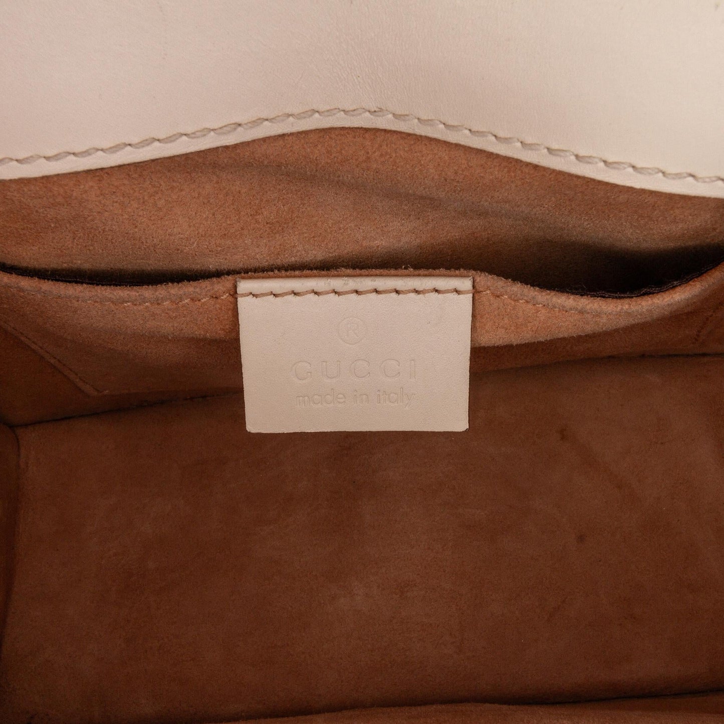 Gucci Mini Sylvie Satchel (SHG-fpc7UW)