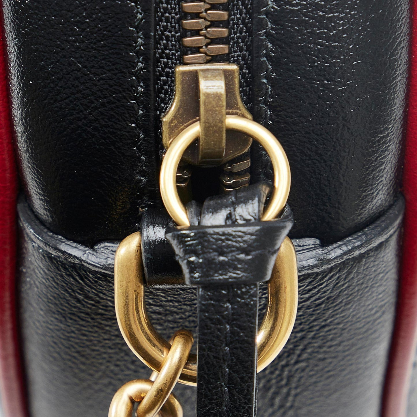 Gucci Mini Torchon GG Marmont Round Crossbody Bag (SHG-eGqyXA)