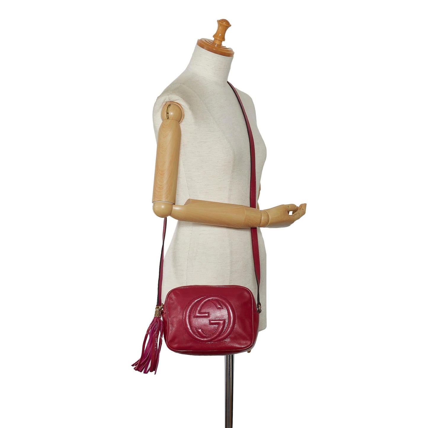 Gucci Patent Soho Disco Crossbody Bag (SHG-NjcUh1)