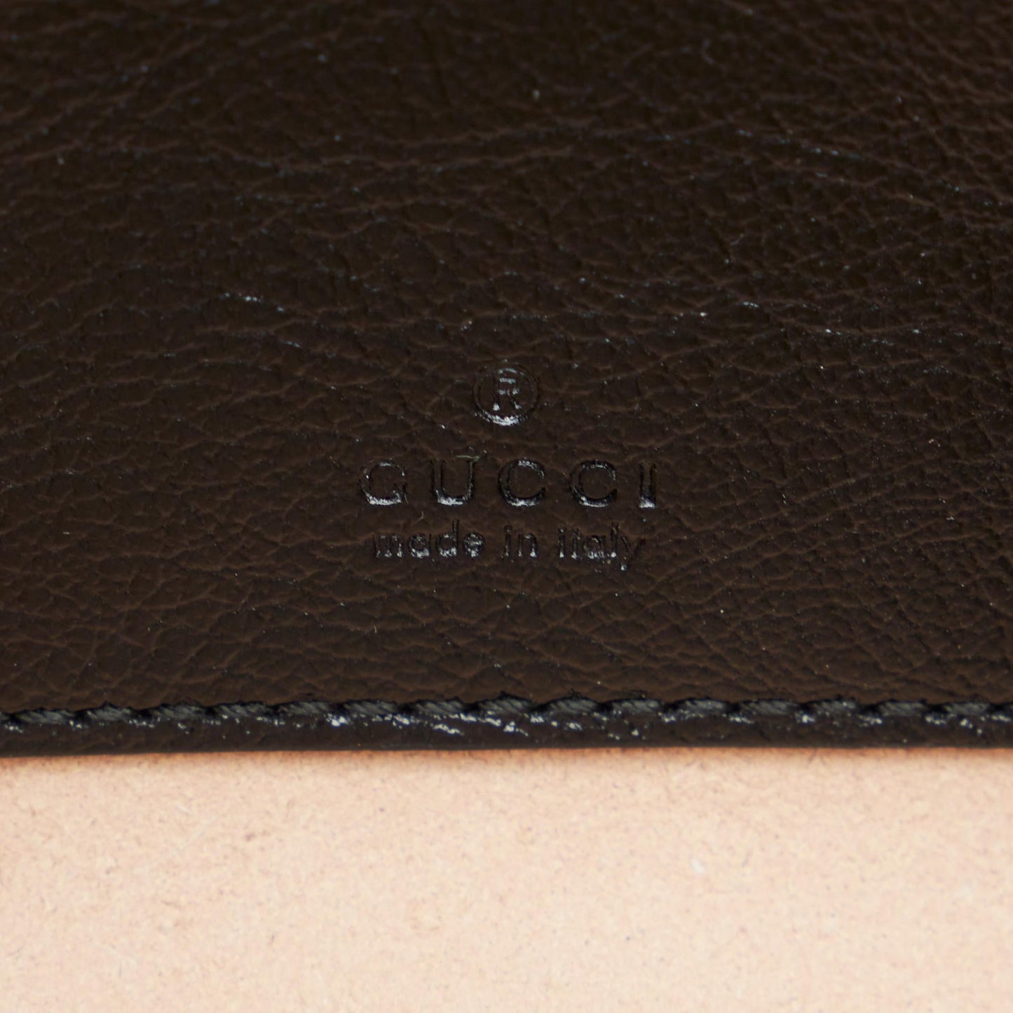 Gucci Rajah Crossbody Bag (SHG-VqaXaa)