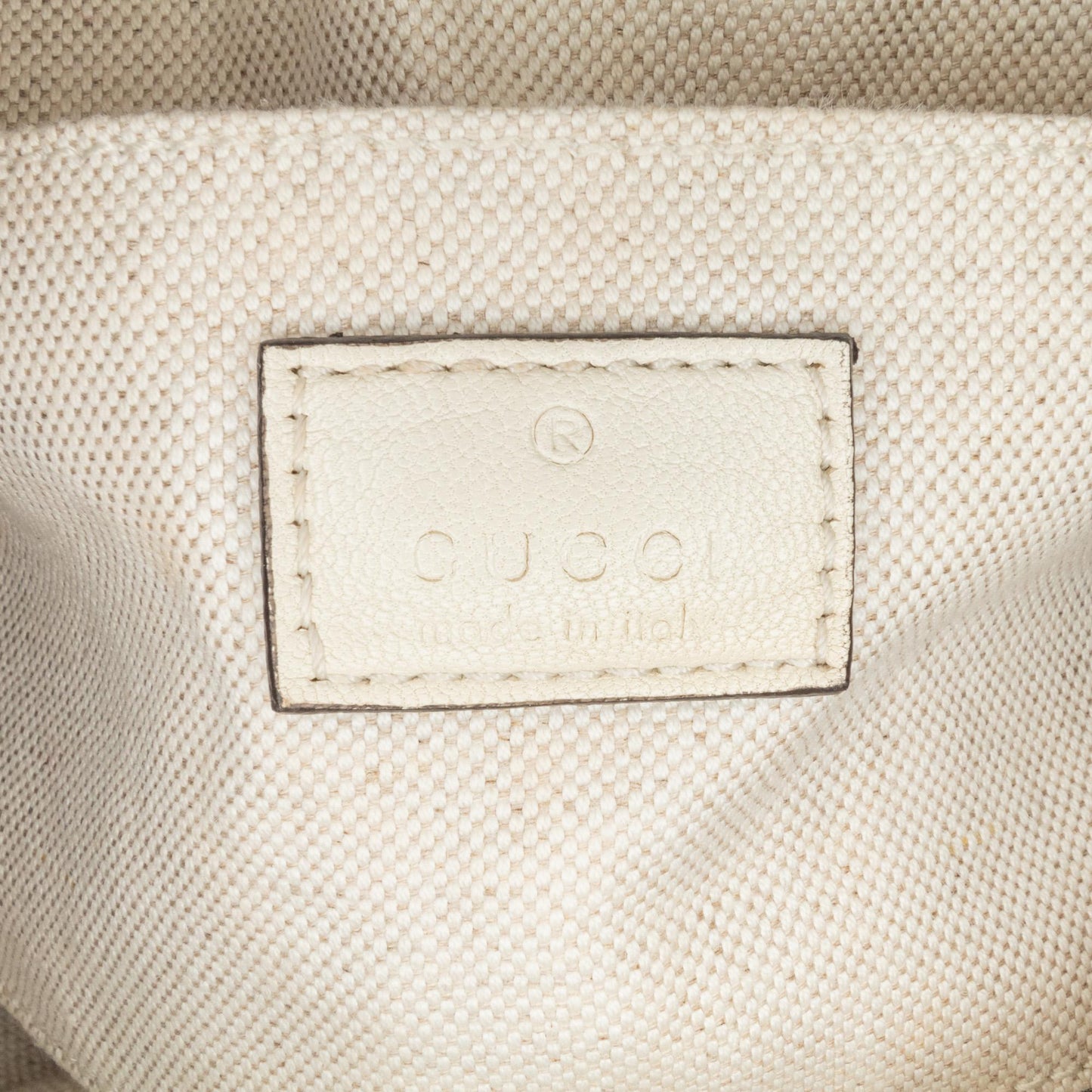 Gucci Small Blondie Crossbody Bag (SHG-iqgDfe)