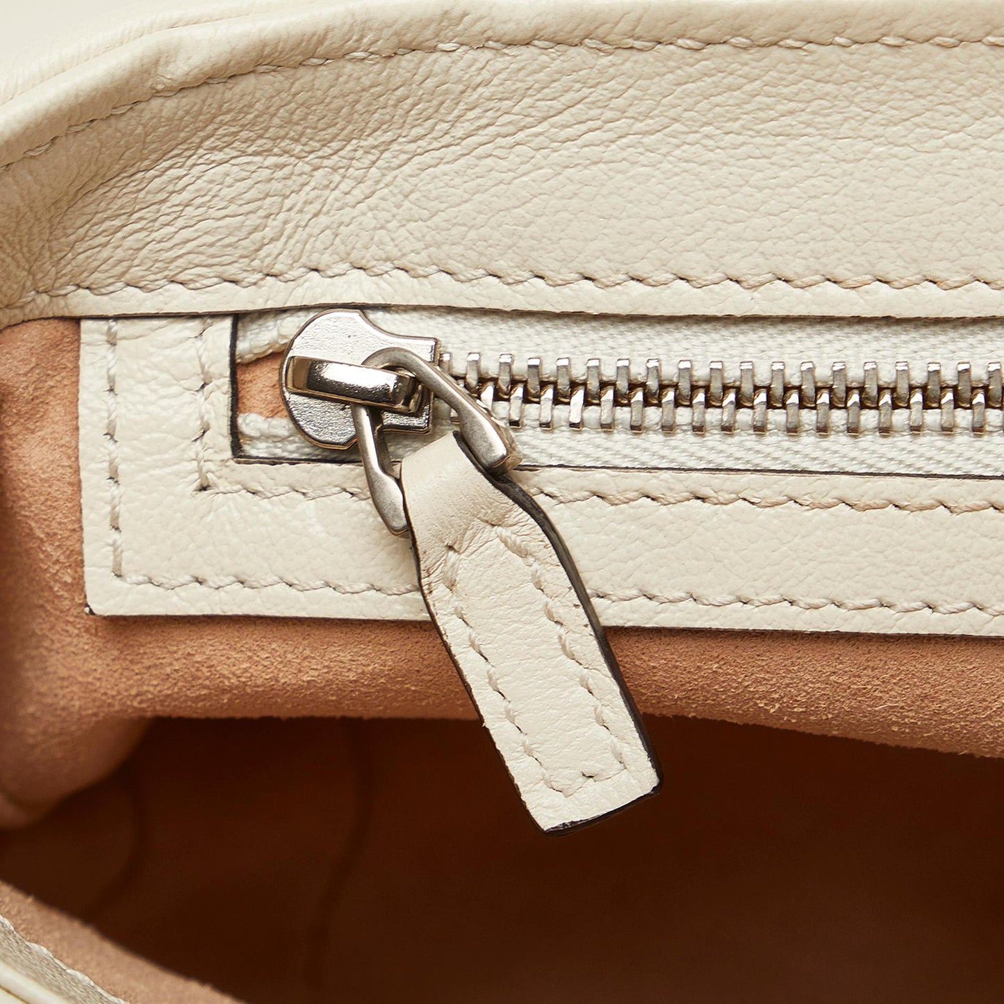 Gucci Small GG Marmont Matelasse Leather Torchon Crossbody (SHG-dHxU09)