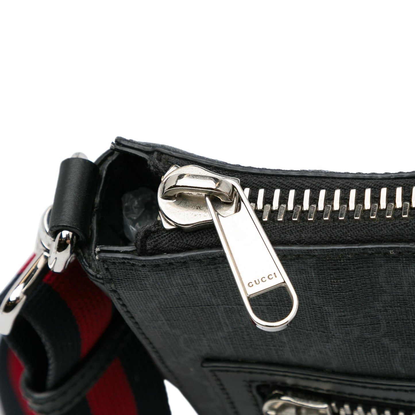 Gucci Small GG Supreme Web Crossbody (SHG-gvXh7Y)
