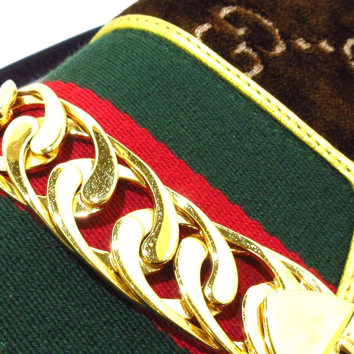Gucci Small GG Velvet Sylvie Crossbody (SHG-UdhlJD)