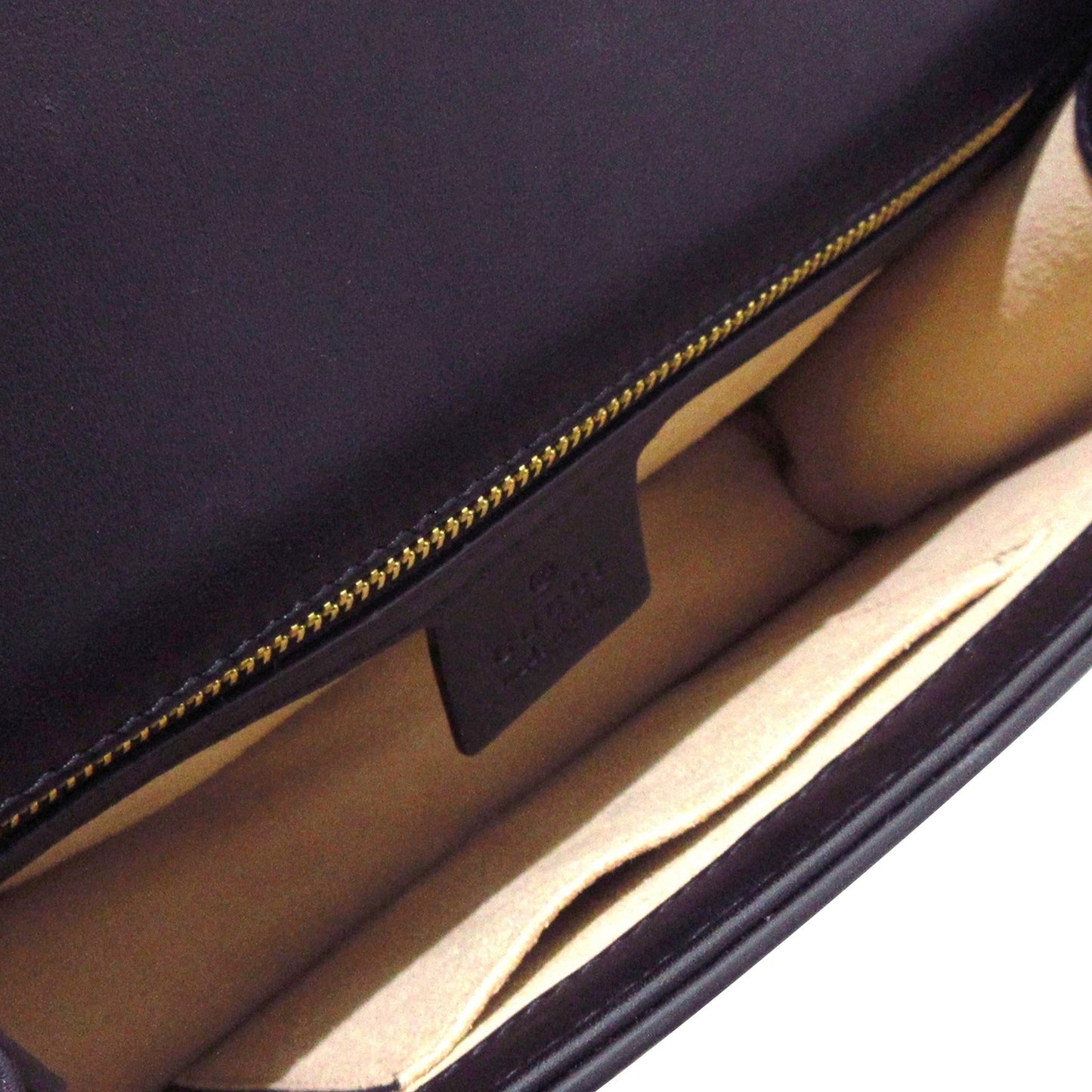 Gucci Small GG Velvet Sylvie Crossbody (SHG-UdhlJD)