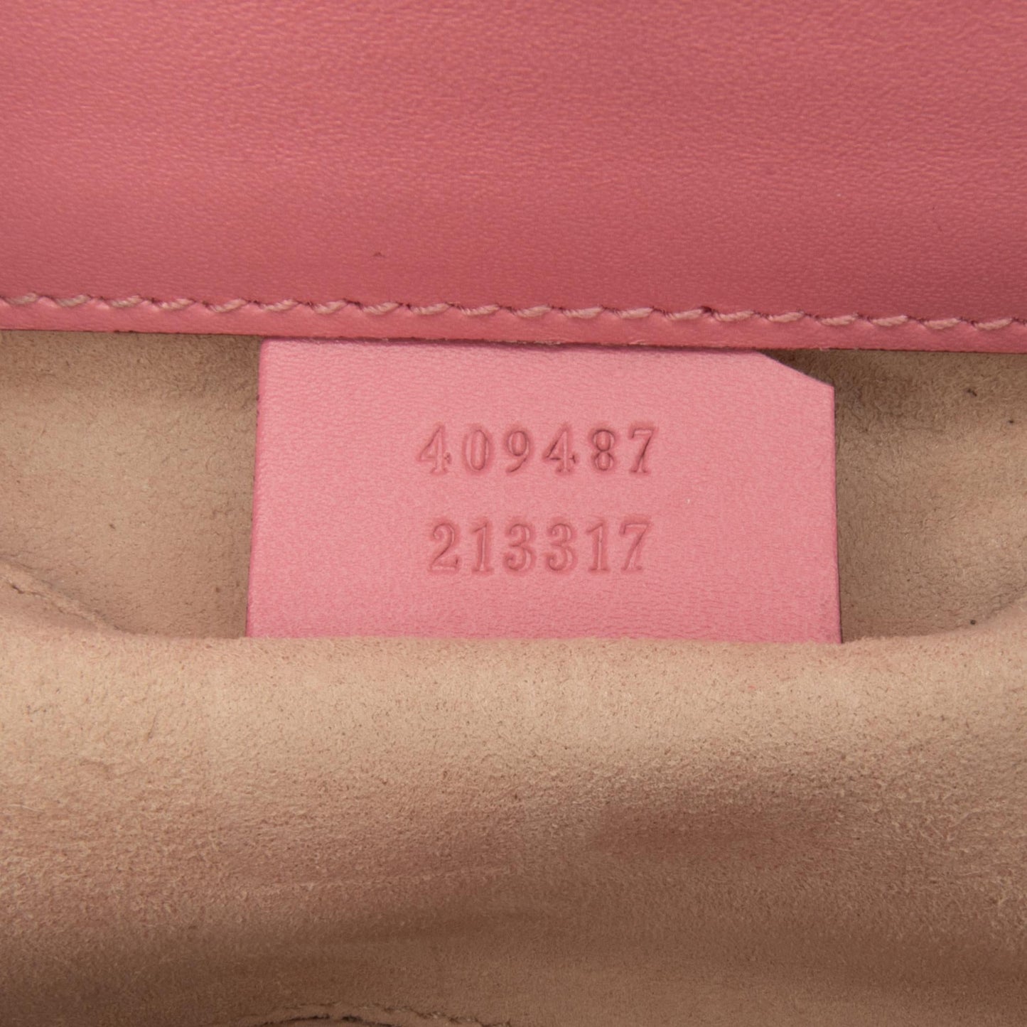 Gucci Small Guccissima Padlock Crossbody Bag (SHG-1P2MX2)