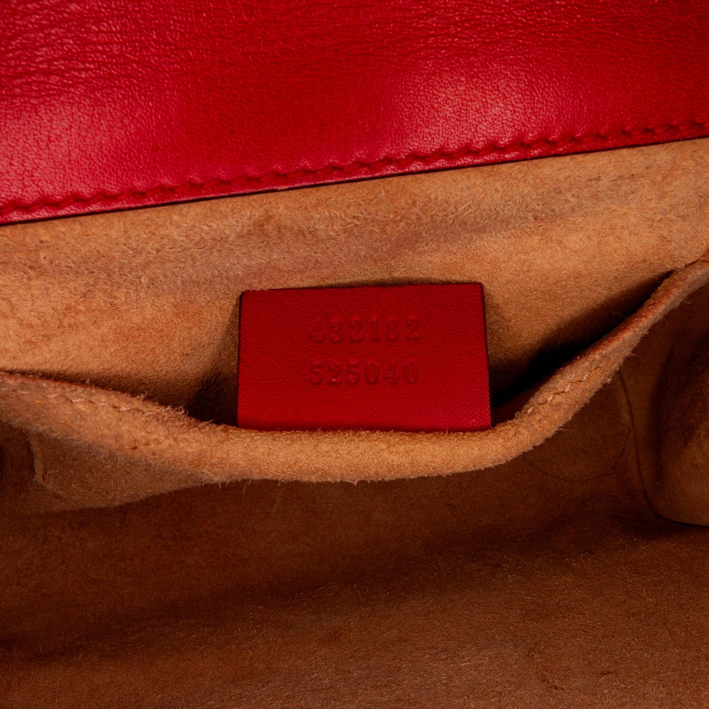 Gucci Small Leather Pearl Studded Padlock Crossbody Bag (SHG-1zn6yH)