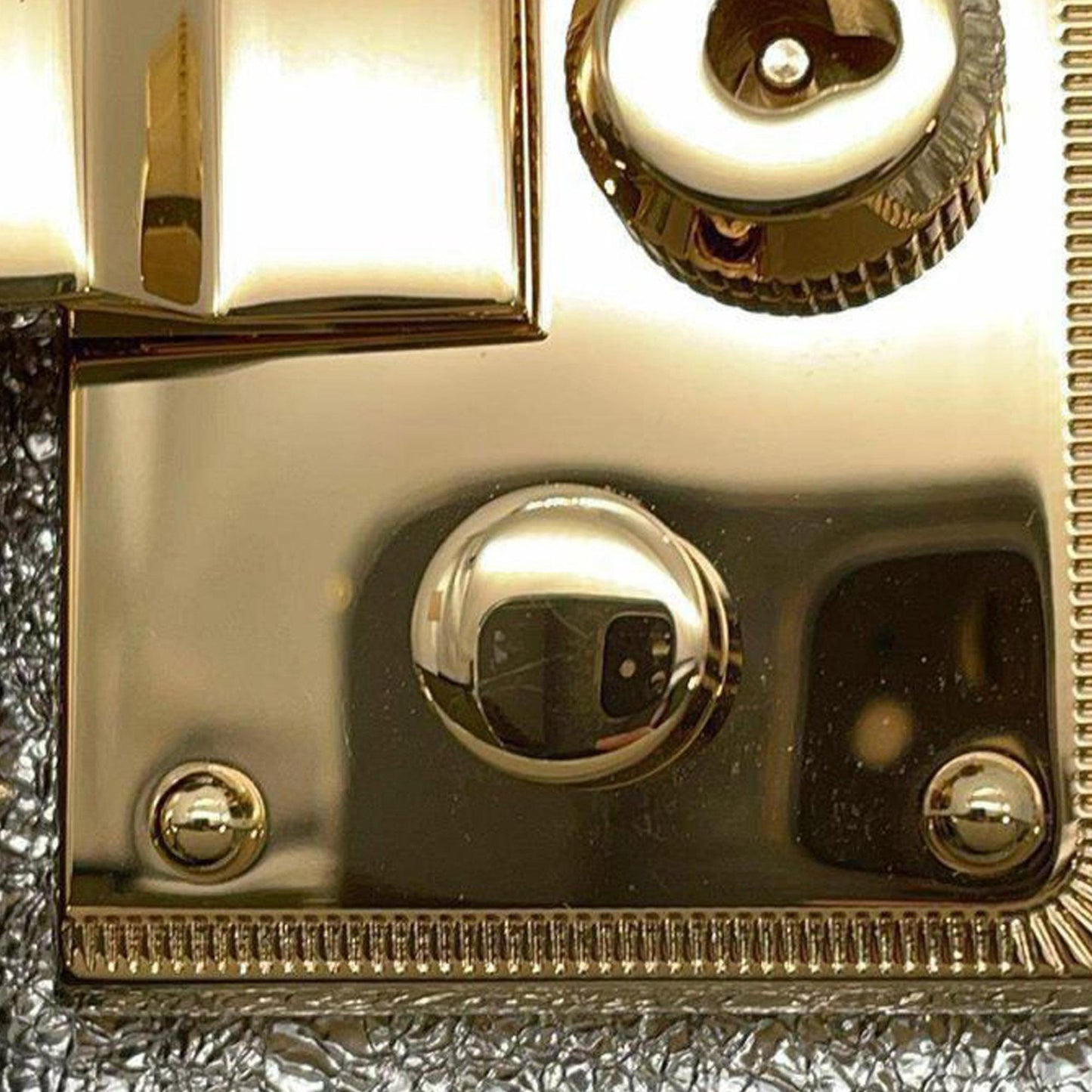 Gucci Small Metallic Padlock Crossbody (SHG-hrLrUn)