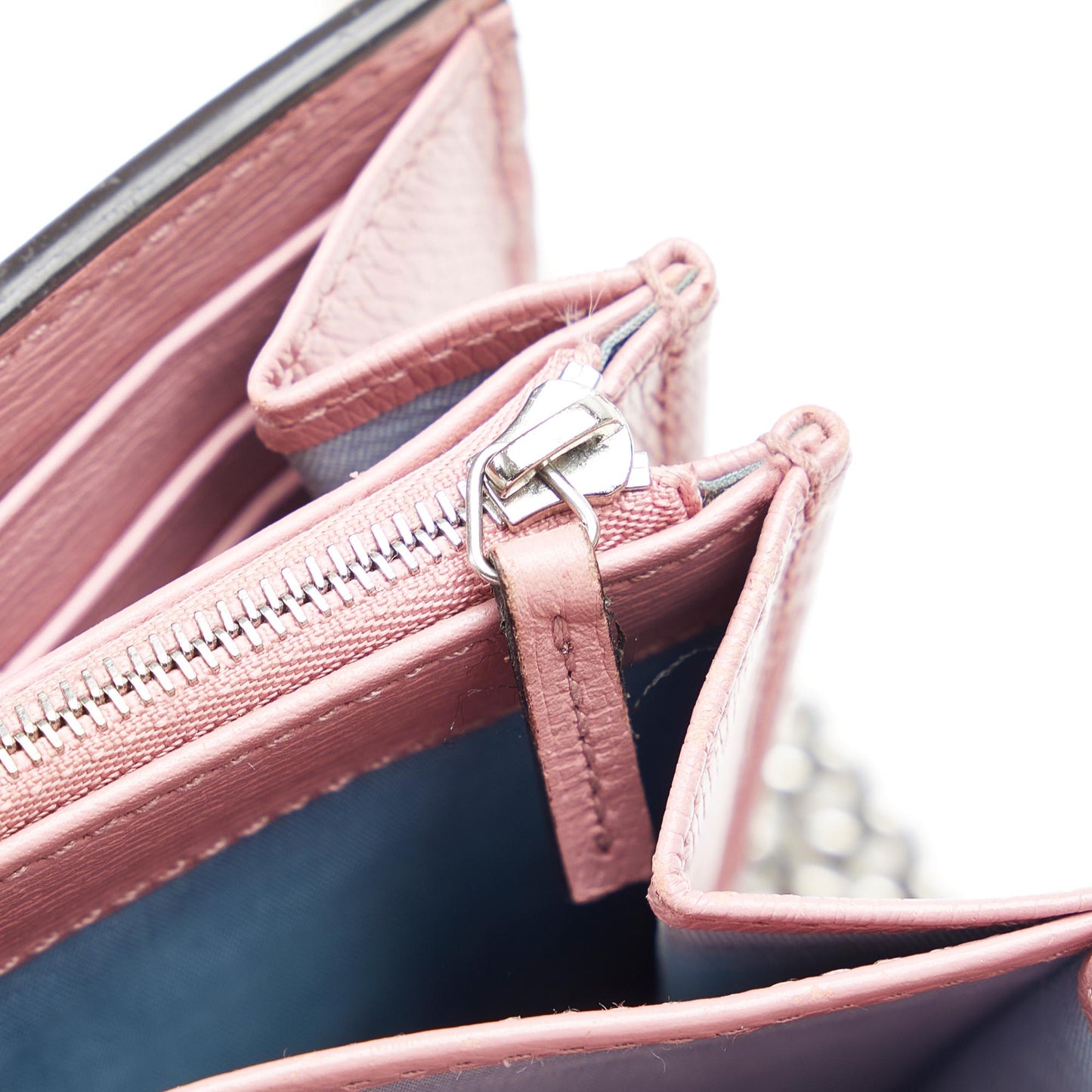 Gucci Small Valentine's Day Dionysus (SHG-ef3HdI)
