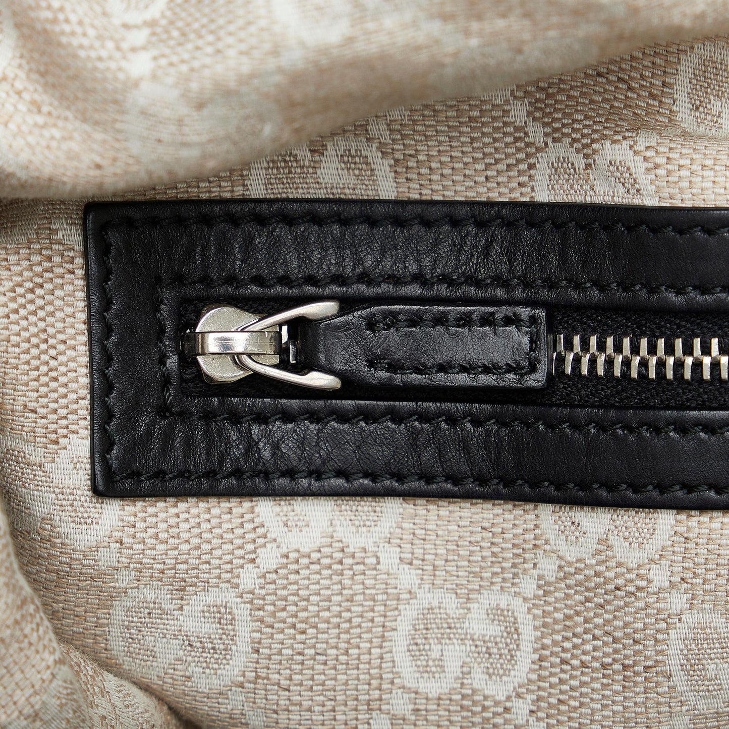 Gucci Soft Stirrup (SHG-PzWIYH)