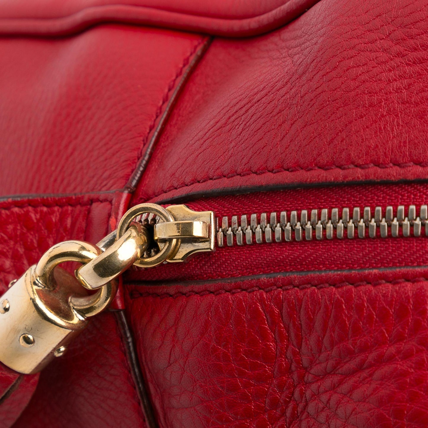 Gucci Soho Chain Shoulder Bag (SHG-HF44Ui)