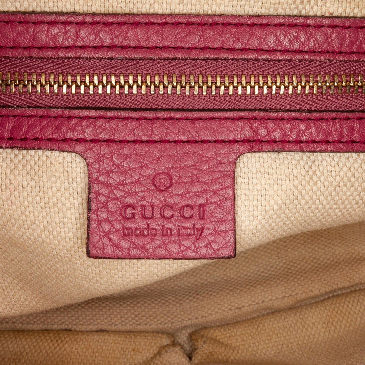 Gucci Soho Chain Shoulder Bag (SHG-LaTWrK)