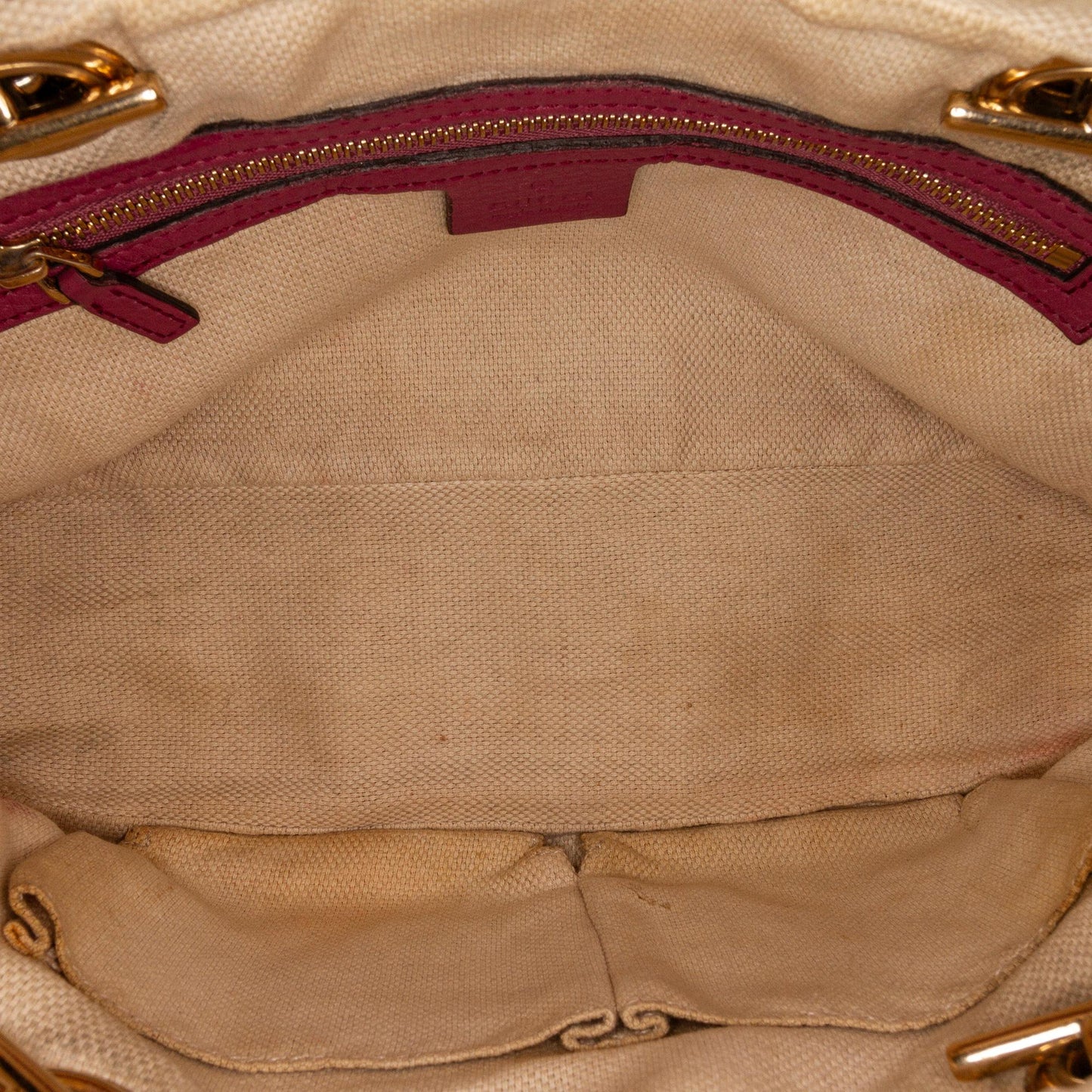 Gucci Soho Chain Shoulder Bag (SHG-LaTWrK)