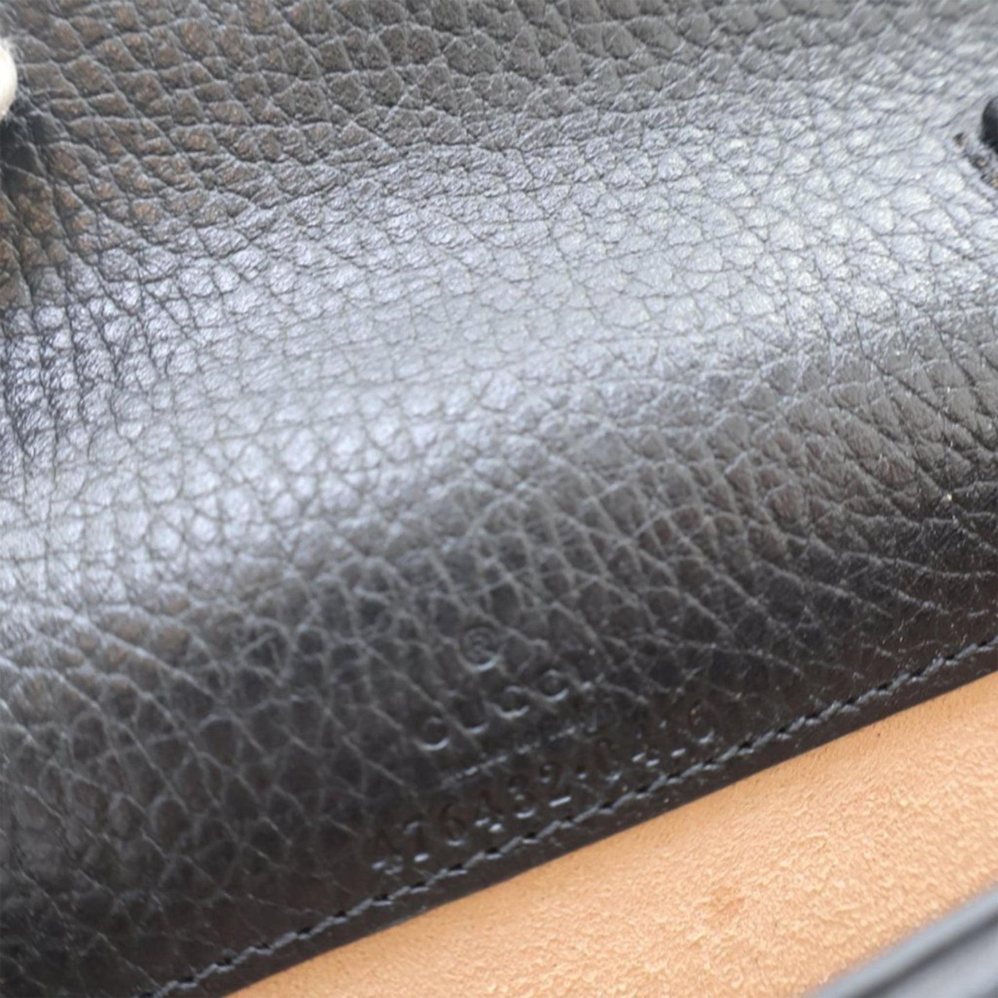 Gucci Super Mini Dionysus Leather Crossbody Bag (SHG-vzCgCv)