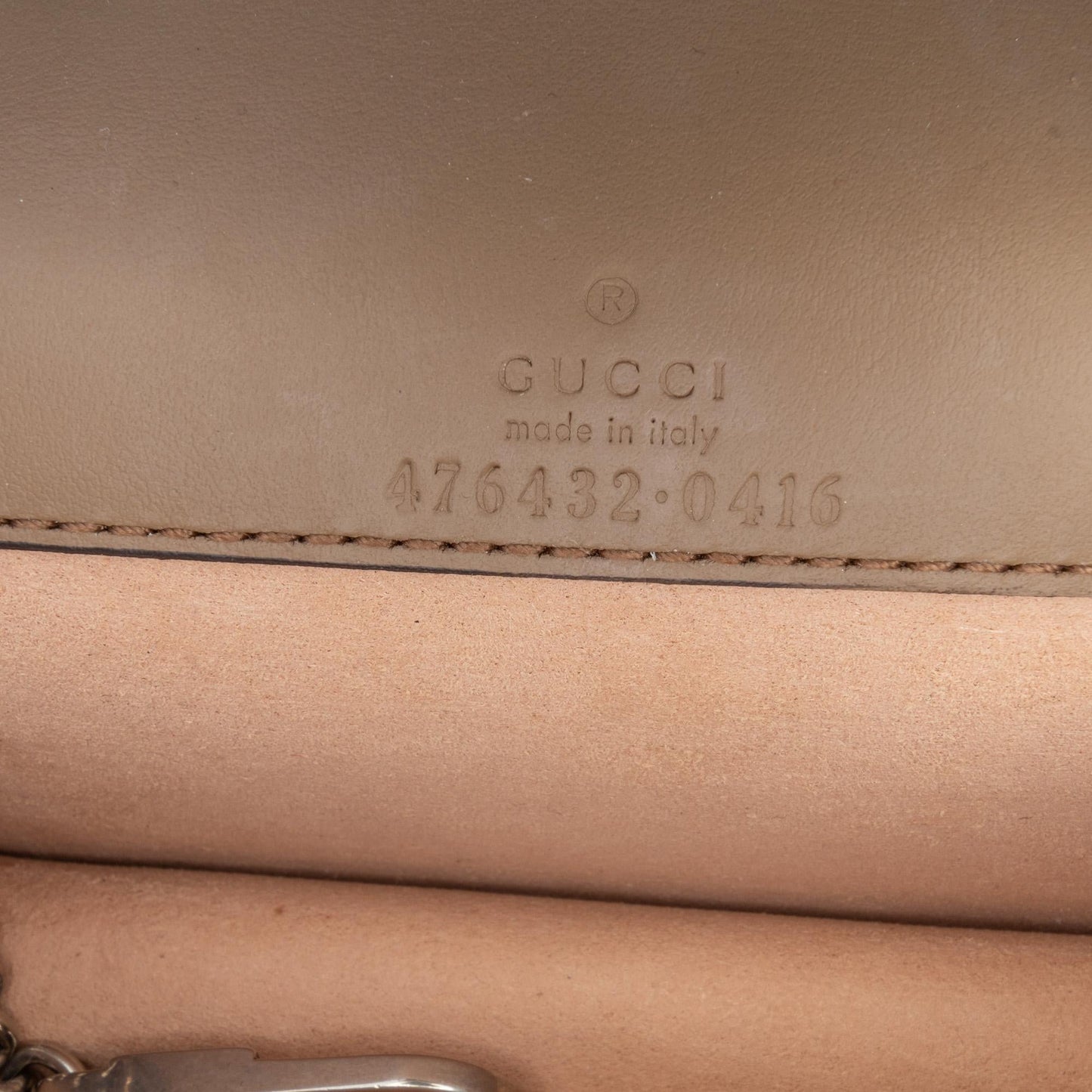 Gucci Super Mini GG Supreme Dionysus Crossbody (SHG-SOfaHT)