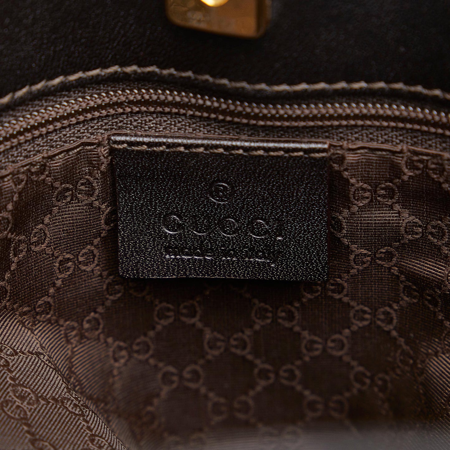 Gucci Web Shoulder Bag (SHG-W3n2Vc)