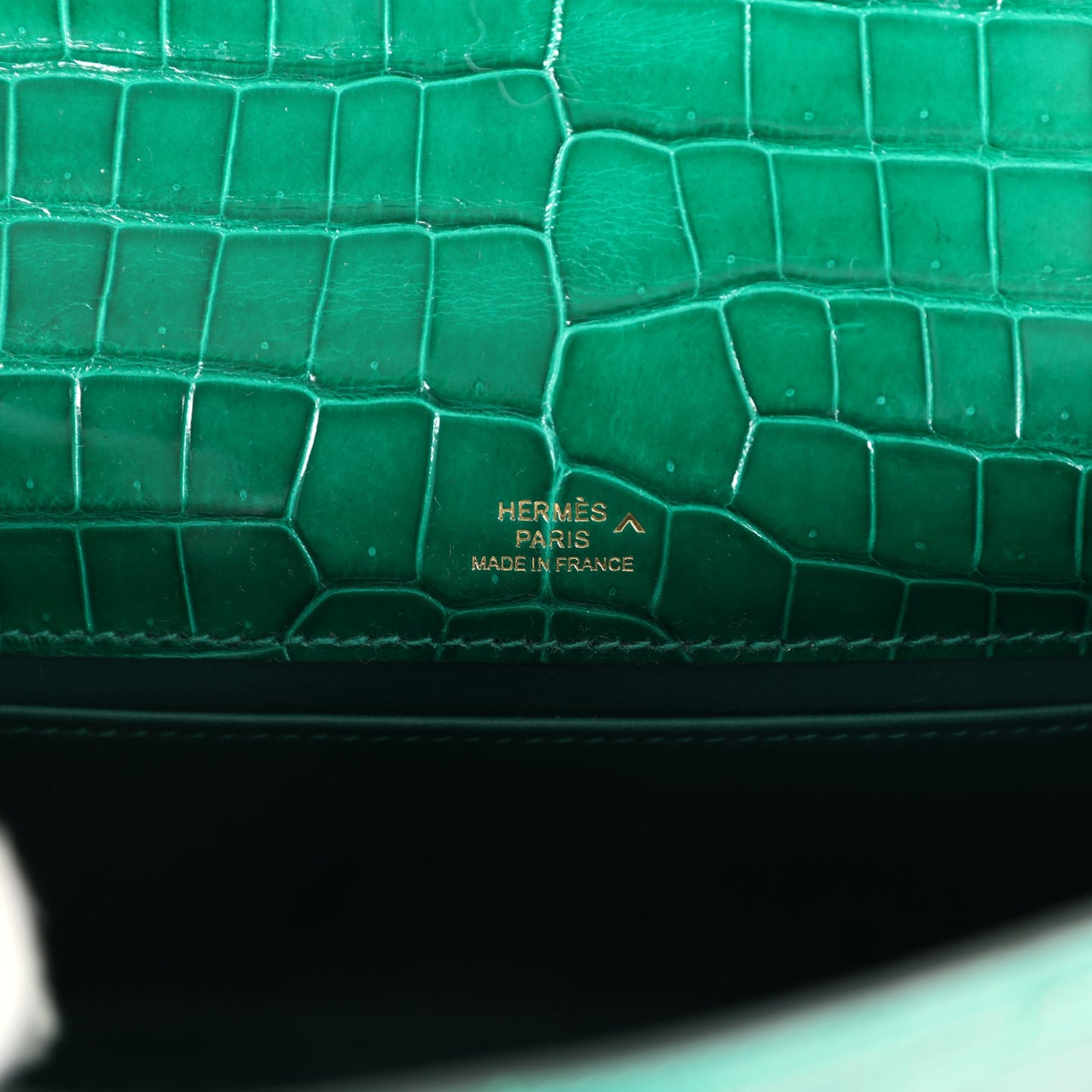 Hermes Kelly Pochette Emerald Shiny Porosus Crocodile Gold Hardware