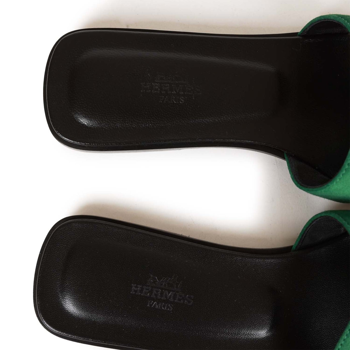 Hermes Oran Sandals Vert Electrique Suede 38