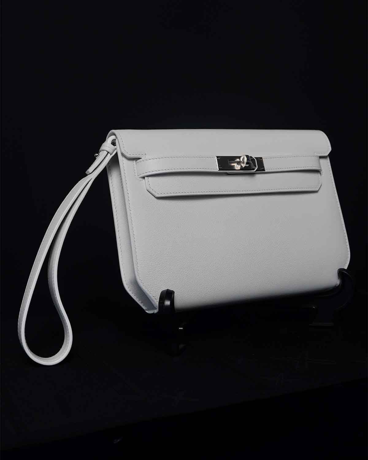 Hermes Kelly Depeche 25 Pouch white / Silver