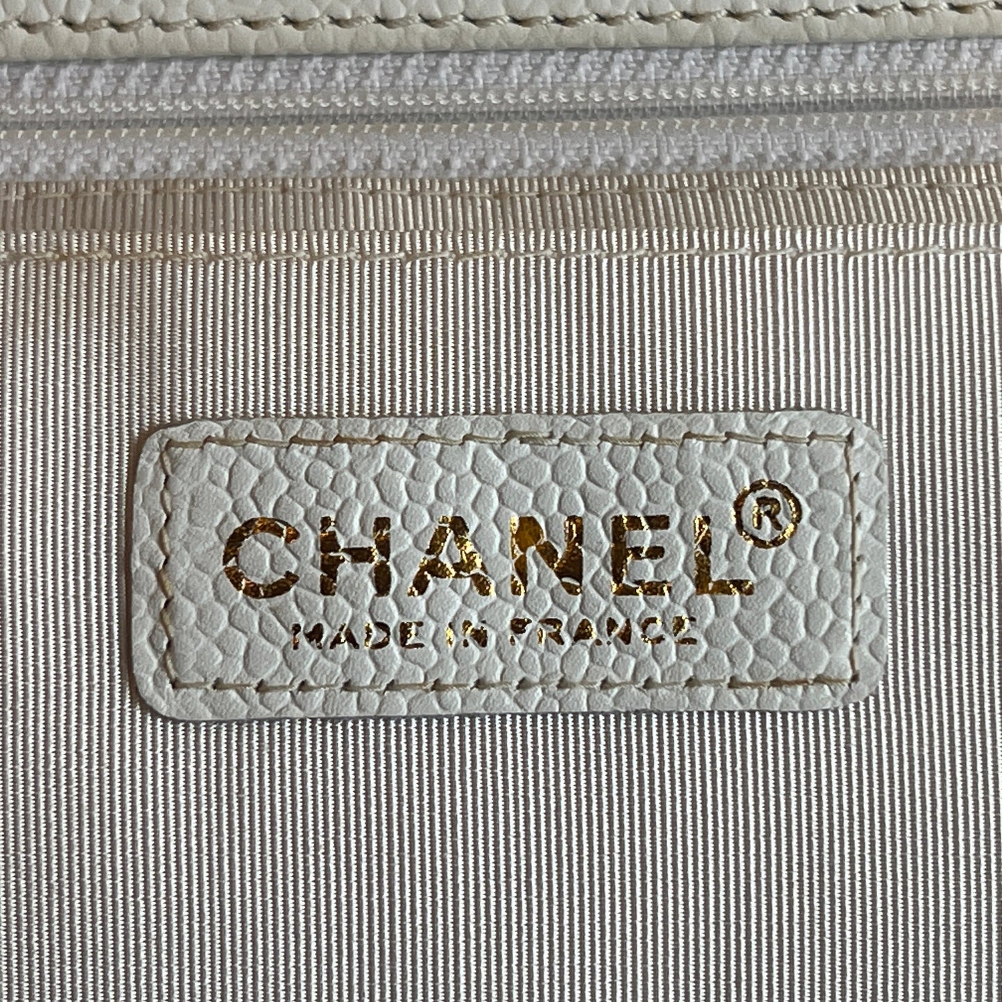 CHANEL White Caviar Leather Wood Top Handle Coco Mark Satchel
