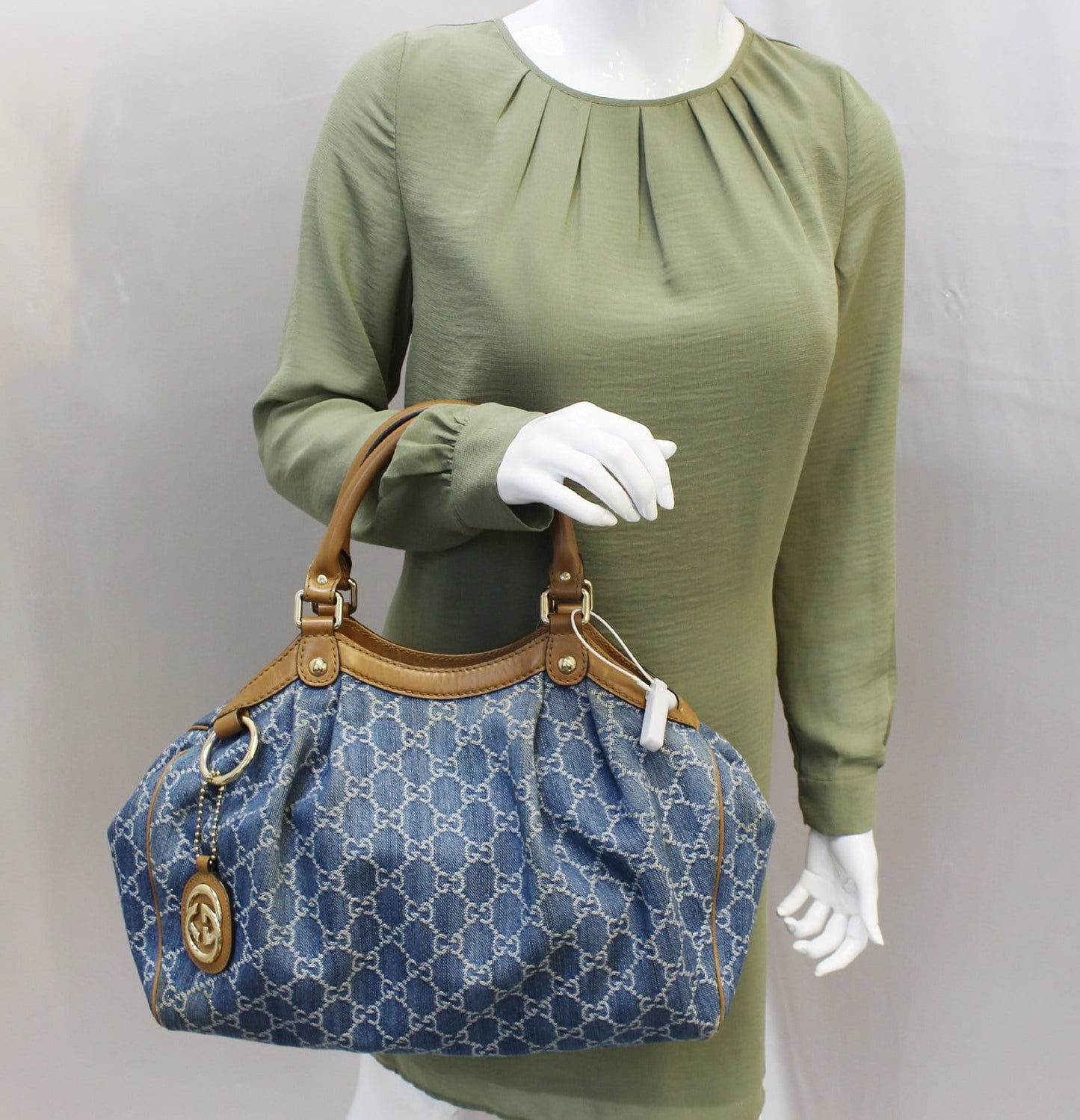 GUCCI GG Blue Denim Sukey Tote Shoulder Bag Gucci Sukey