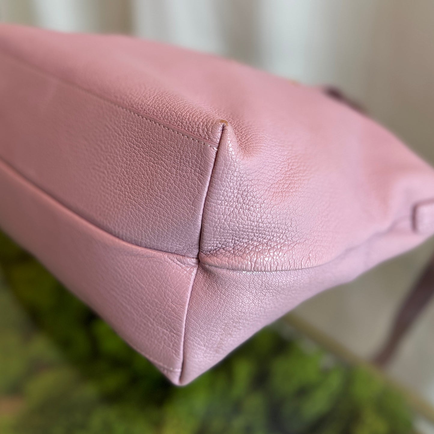 FERRAGAMO Pink Gancini Leather Shoulder Bag