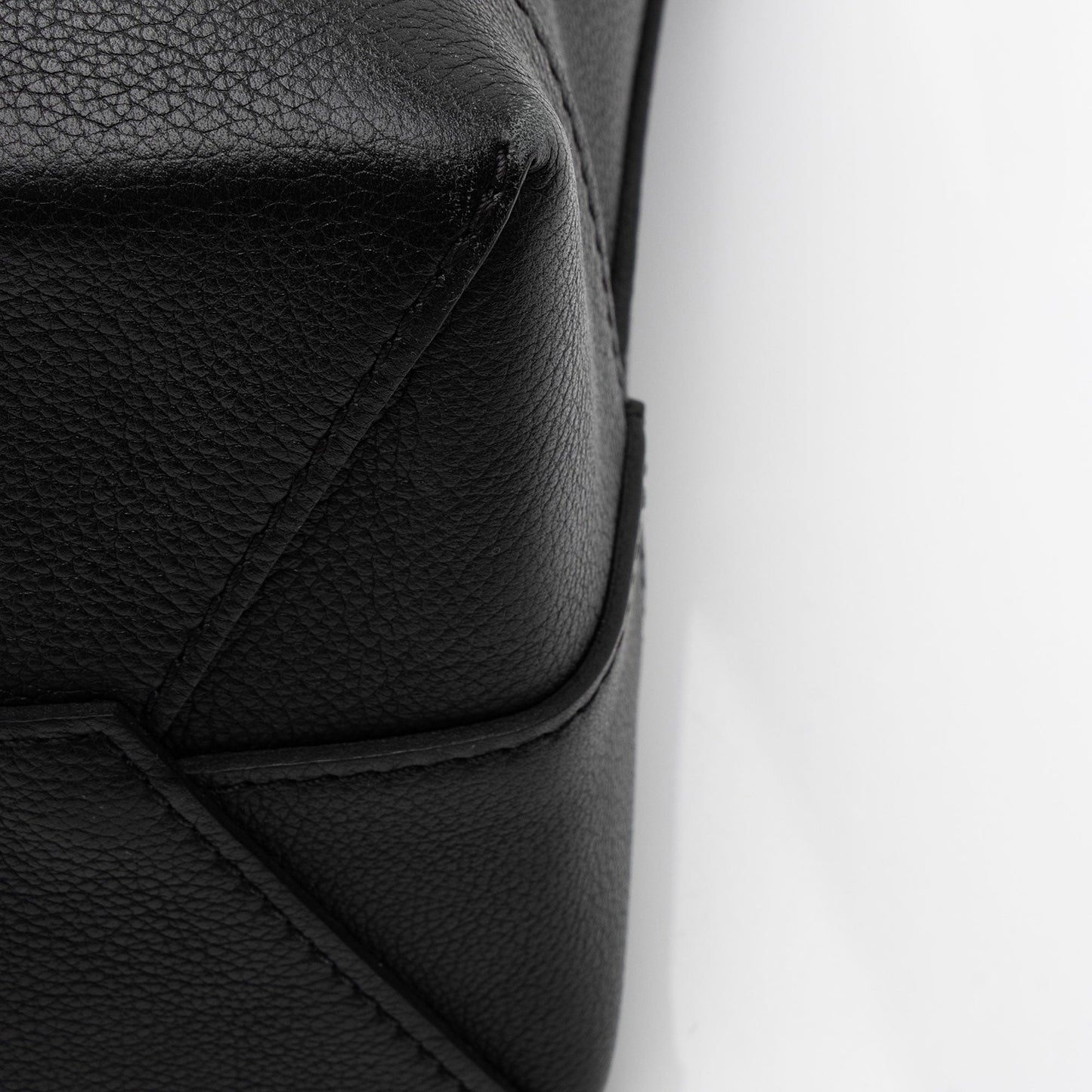 Louis Vuitton Calfskin Lockme Backpack (SHF-zVEB4r)