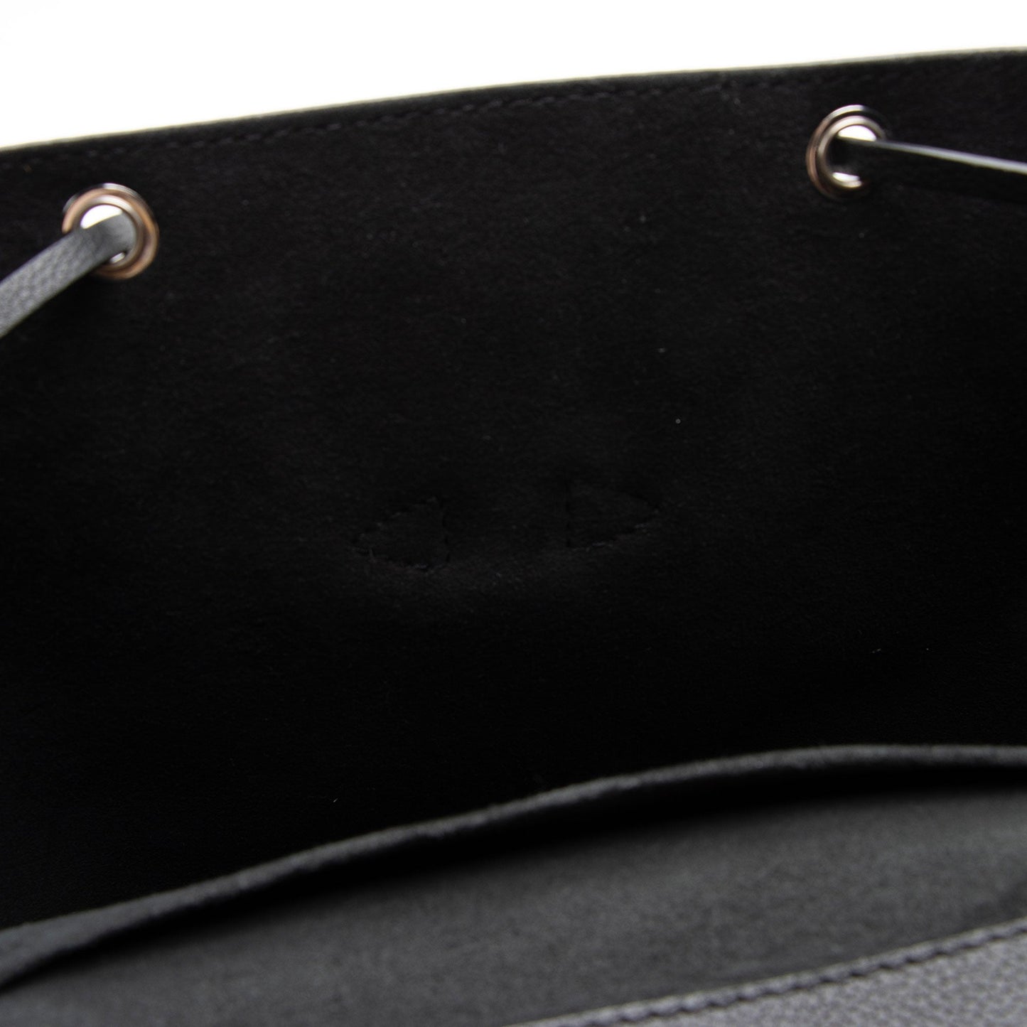 Louis Vuitton Calfskin Lockme Backpack (SHF-zVEB4r)