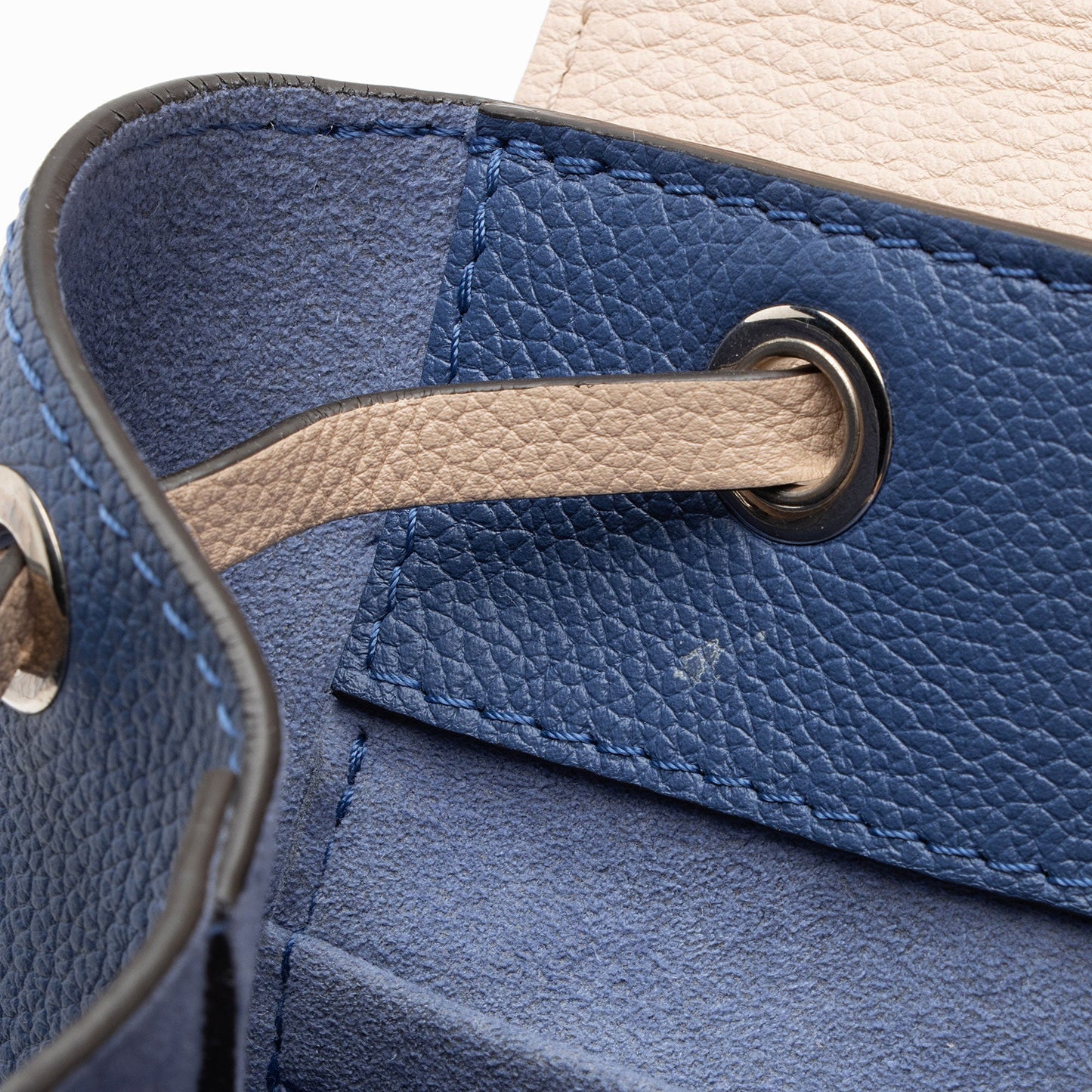 Louis Vuitton Calfskin Lockme Backpack (SHF-e9iILU)