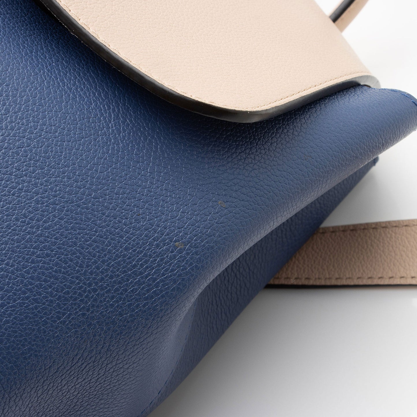 Louis Vuitton Calfskin Lockme Backpack (SHF-e9iILU)