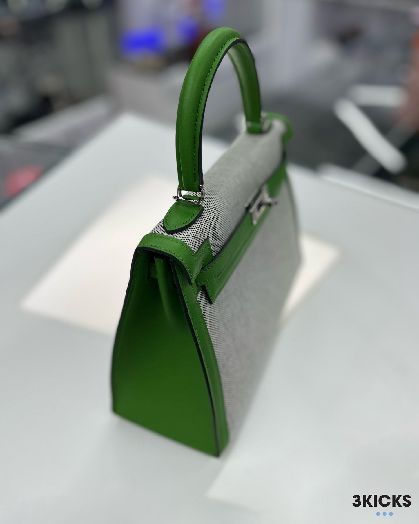 Hermes Kelly 25 Toile Sellier Vert Yucca Swift/Toile PHW