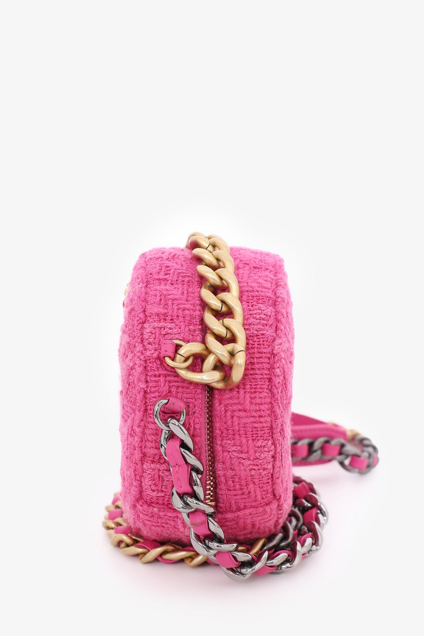 Pre-Loved Chanel™ 2019-20 Fuchsia Tweed 19 Round Clutch with Coin Purse
