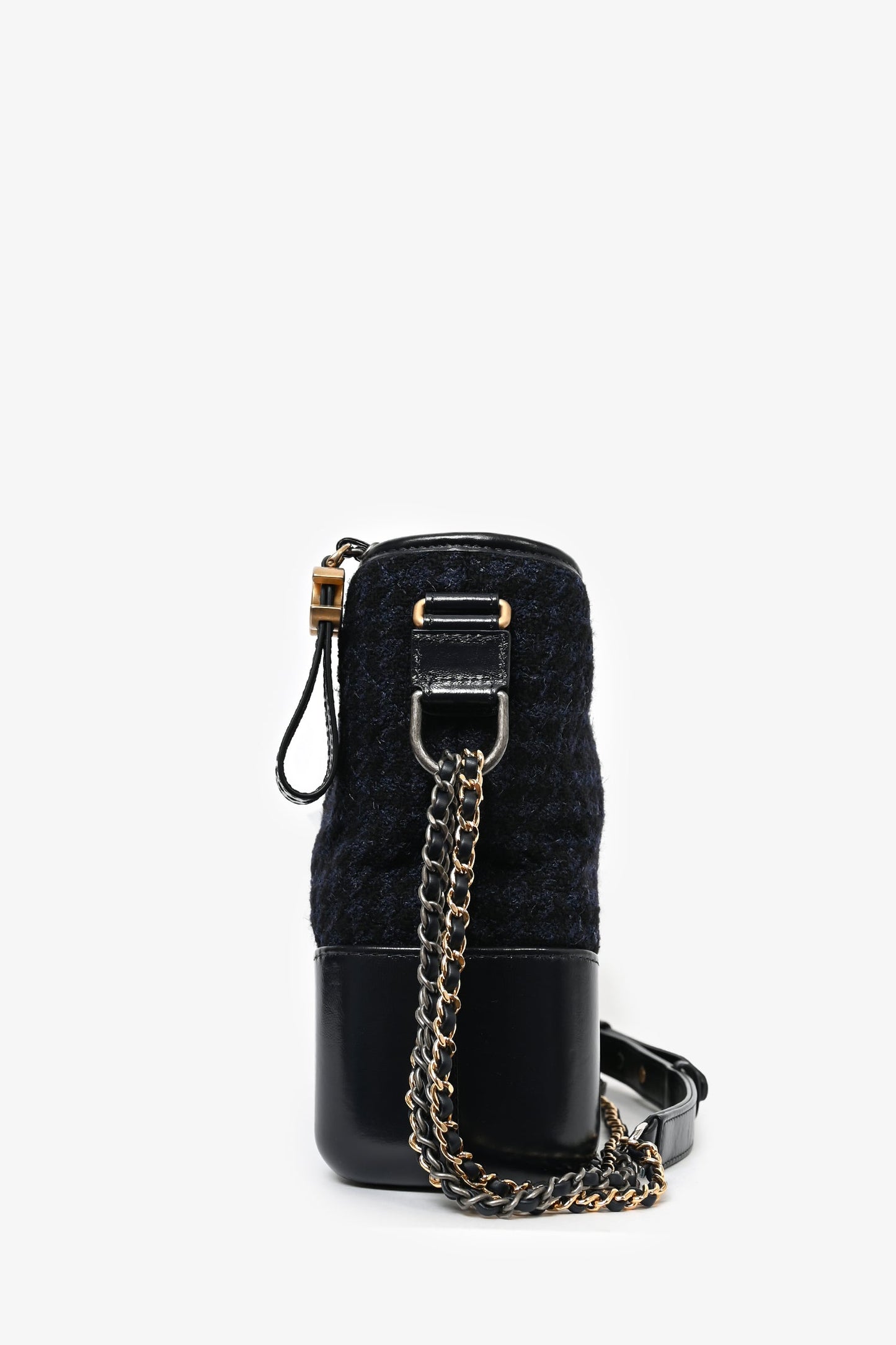 Pre-loved Chanel™ 2017 Navy/Black Tweed Hobo Large Gabrielle Crossbody Bag