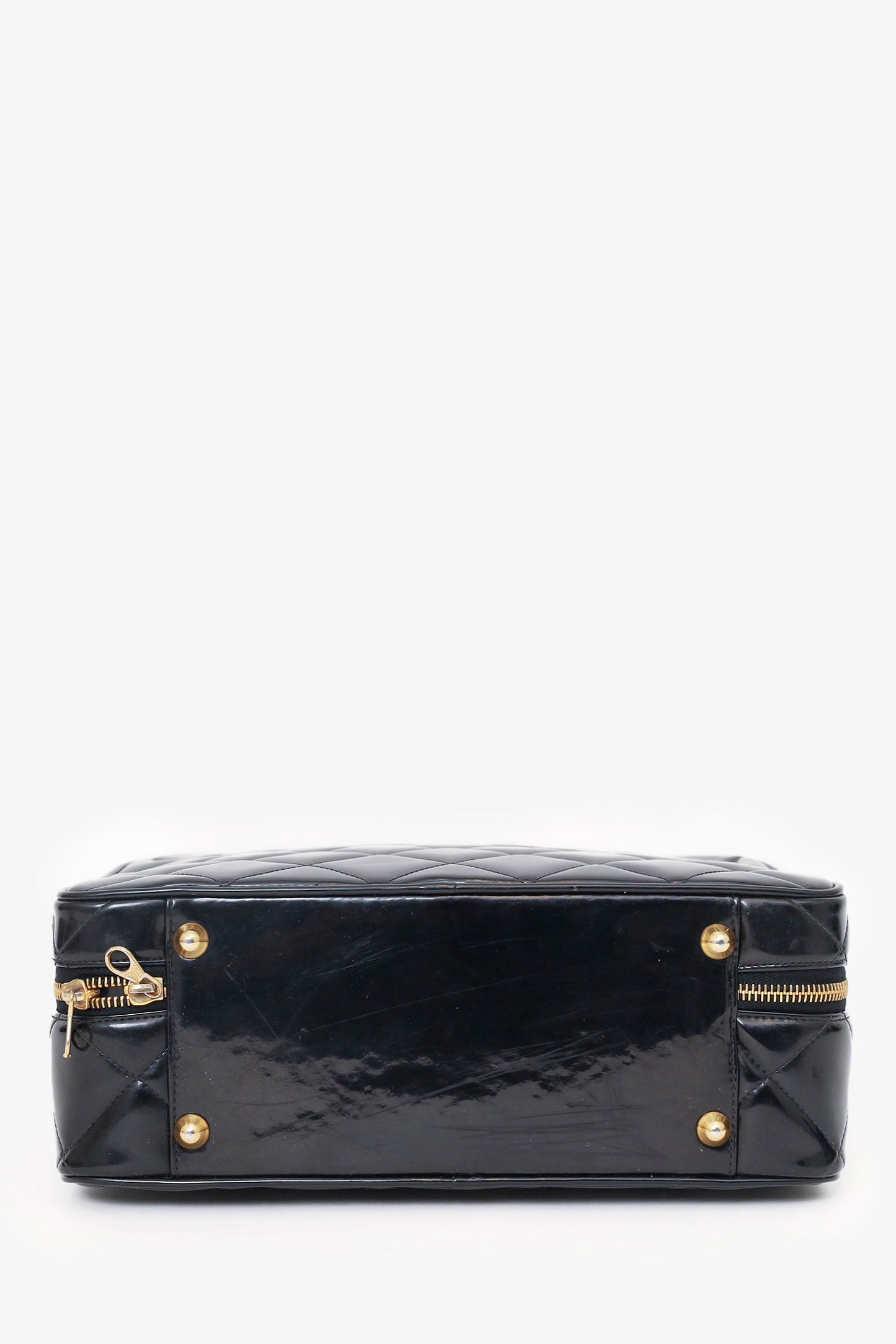 Pre-Loved Chanel™ 1994-96 Black Patent Leather Large Vanity Case