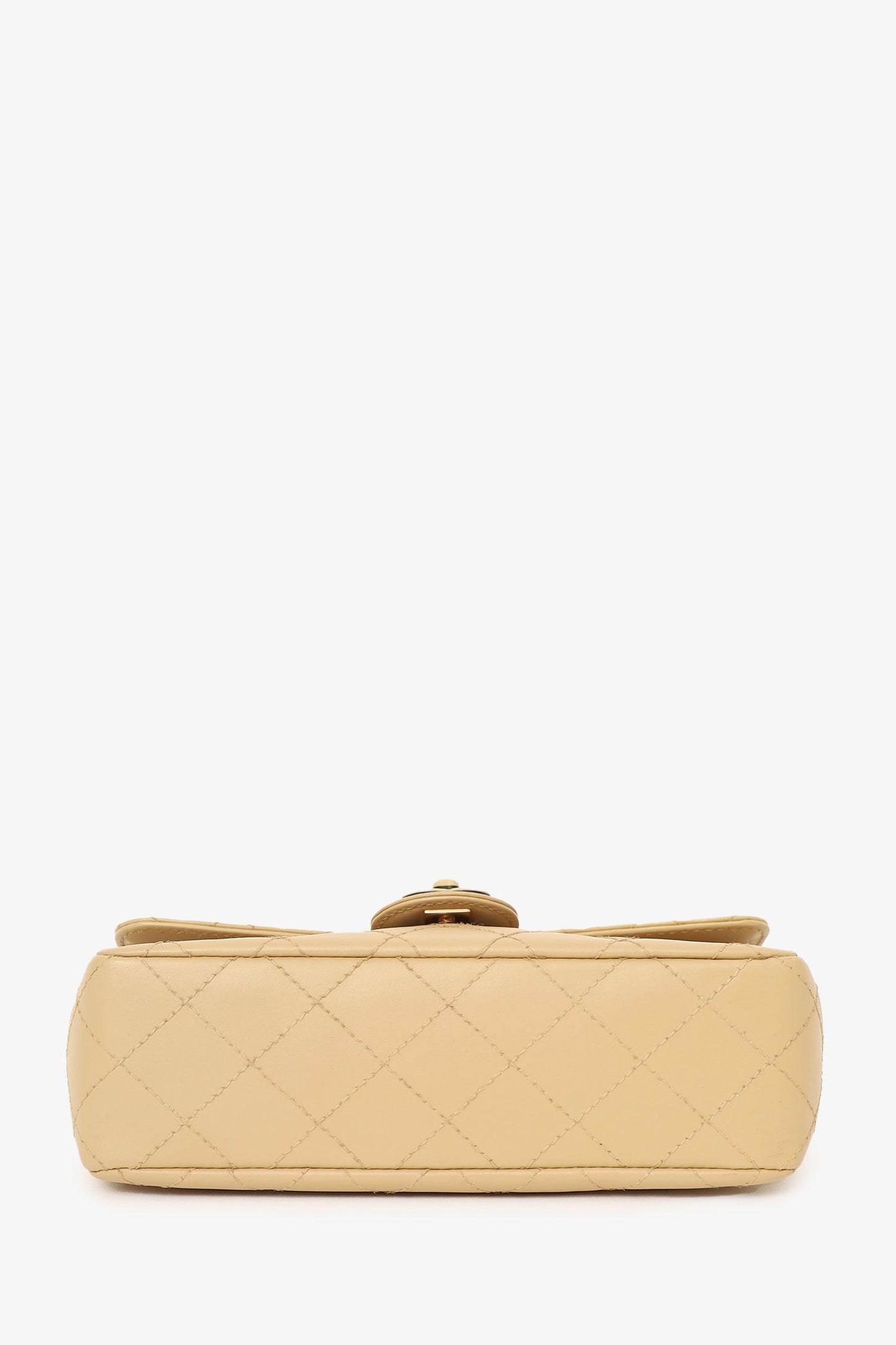Pre-Loved Chanel™ 2000-2002 Cream Quilted Lambskin Mini Flap Bag