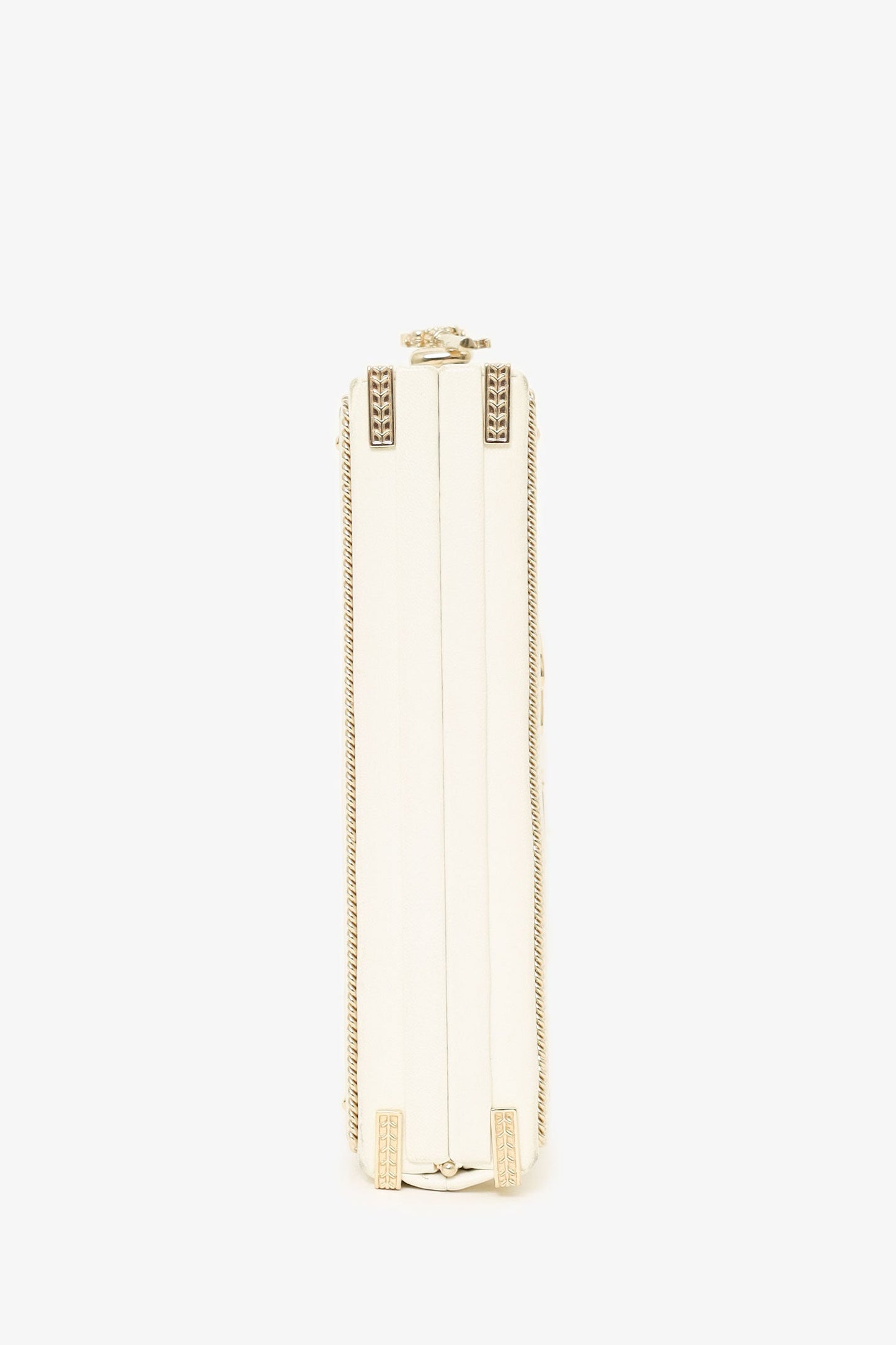 Pre-Loved Chanel™ 2017-18 White Lambskin Paris-Cosmopolite Coco In Ritz Clutch with Chain