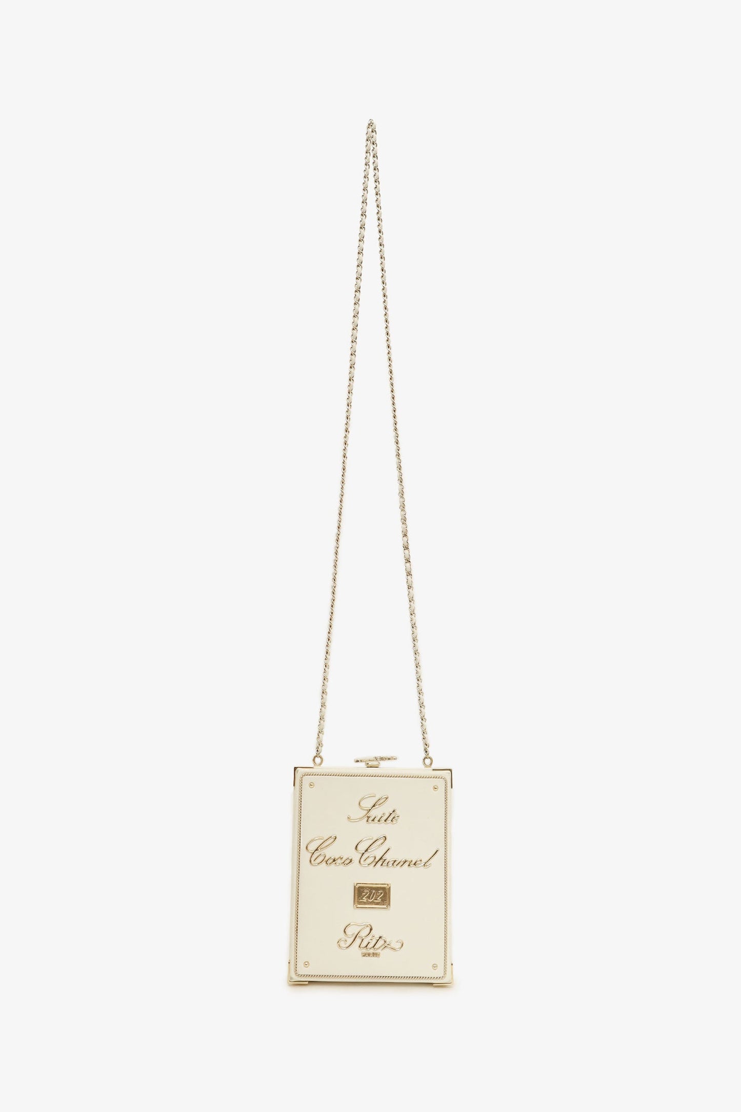 Pre-Loved Chanel™ 2017-18 White Lambskin Paris-Cosmopolite Coco In Ritz Clutch with Chain