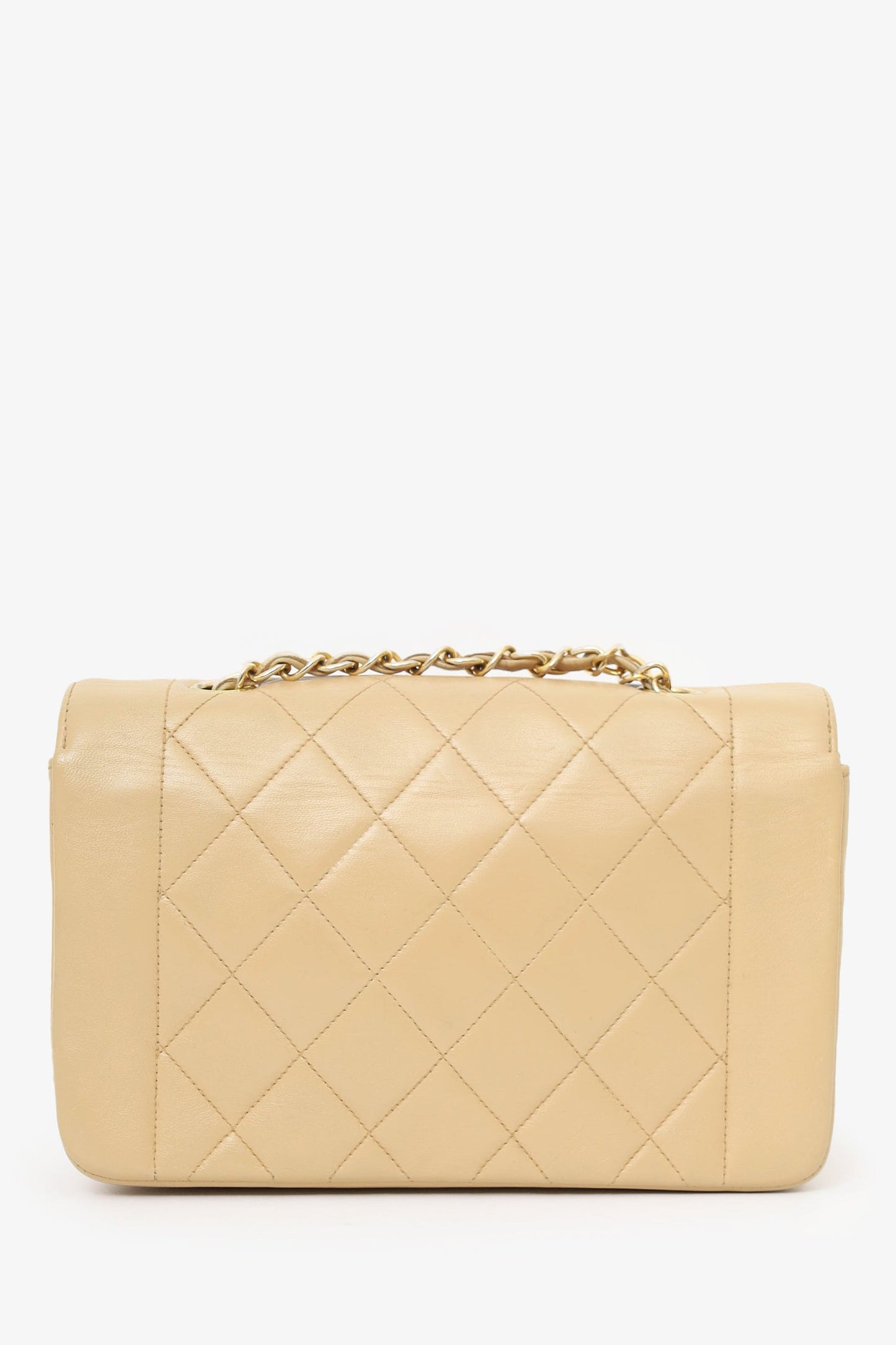 Pre-Loved Chanel™ Beige Lambskin Small Diana Flap Bag