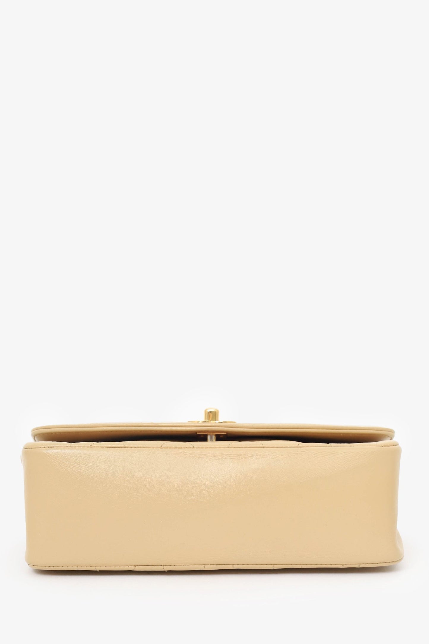 Pre-Loved Chanel™ Beige Lambskin Small Diana Flap Bag