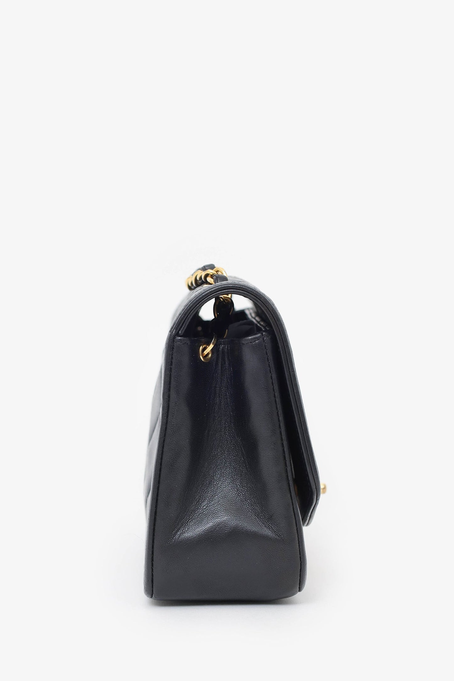 Pre-Loved Chanel™ Black Lambskin Small Diana Flap Bag