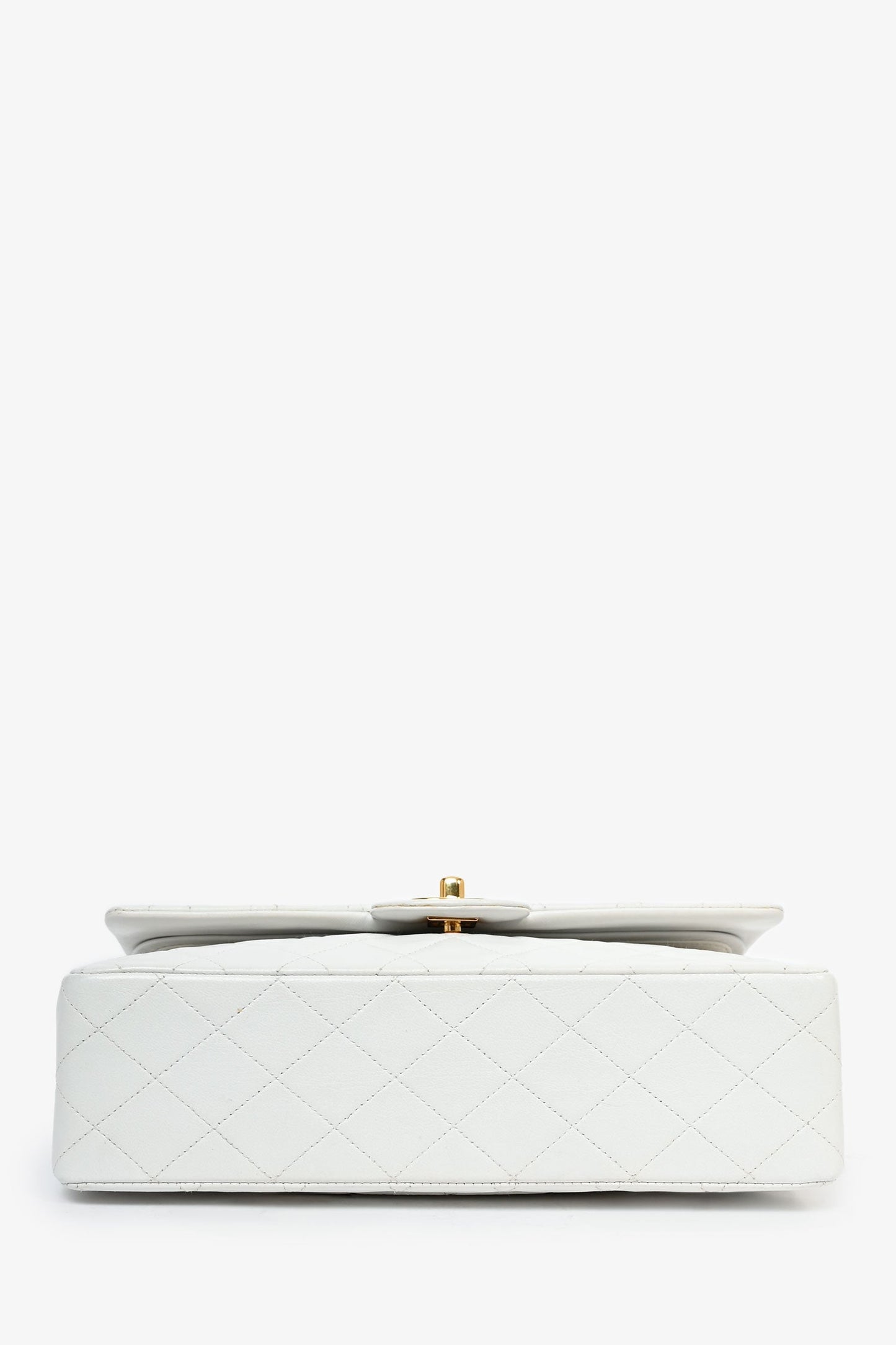 Pre-Loved Chanel™ 1991-94 Vintage White Quilted Leather Medium Double Flap (Refurbished)