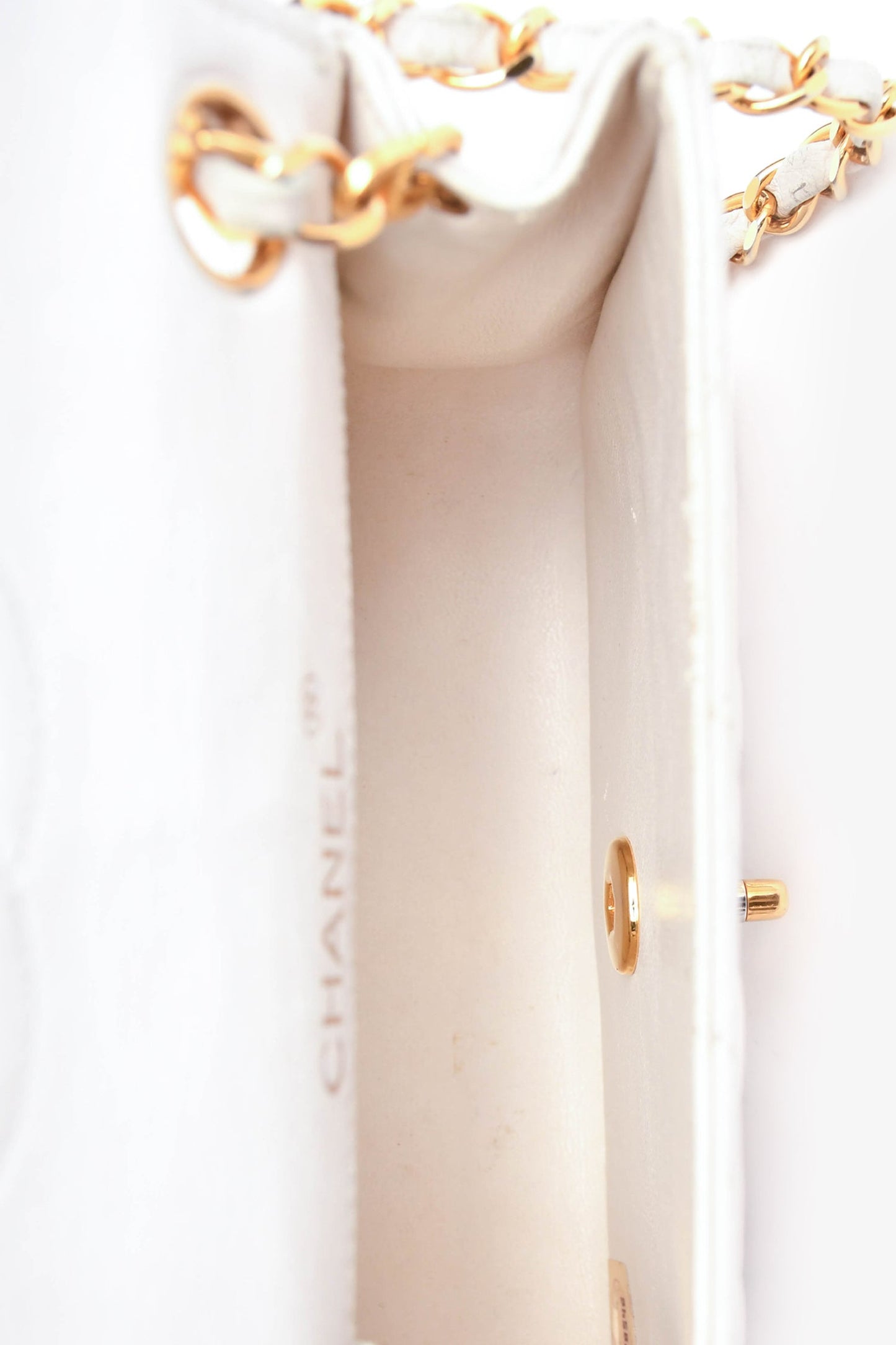 Pre-Loved Chanel™ 1989-91 White/Black Lambskin Leather Mini Square Flap Bag (Refurbished)