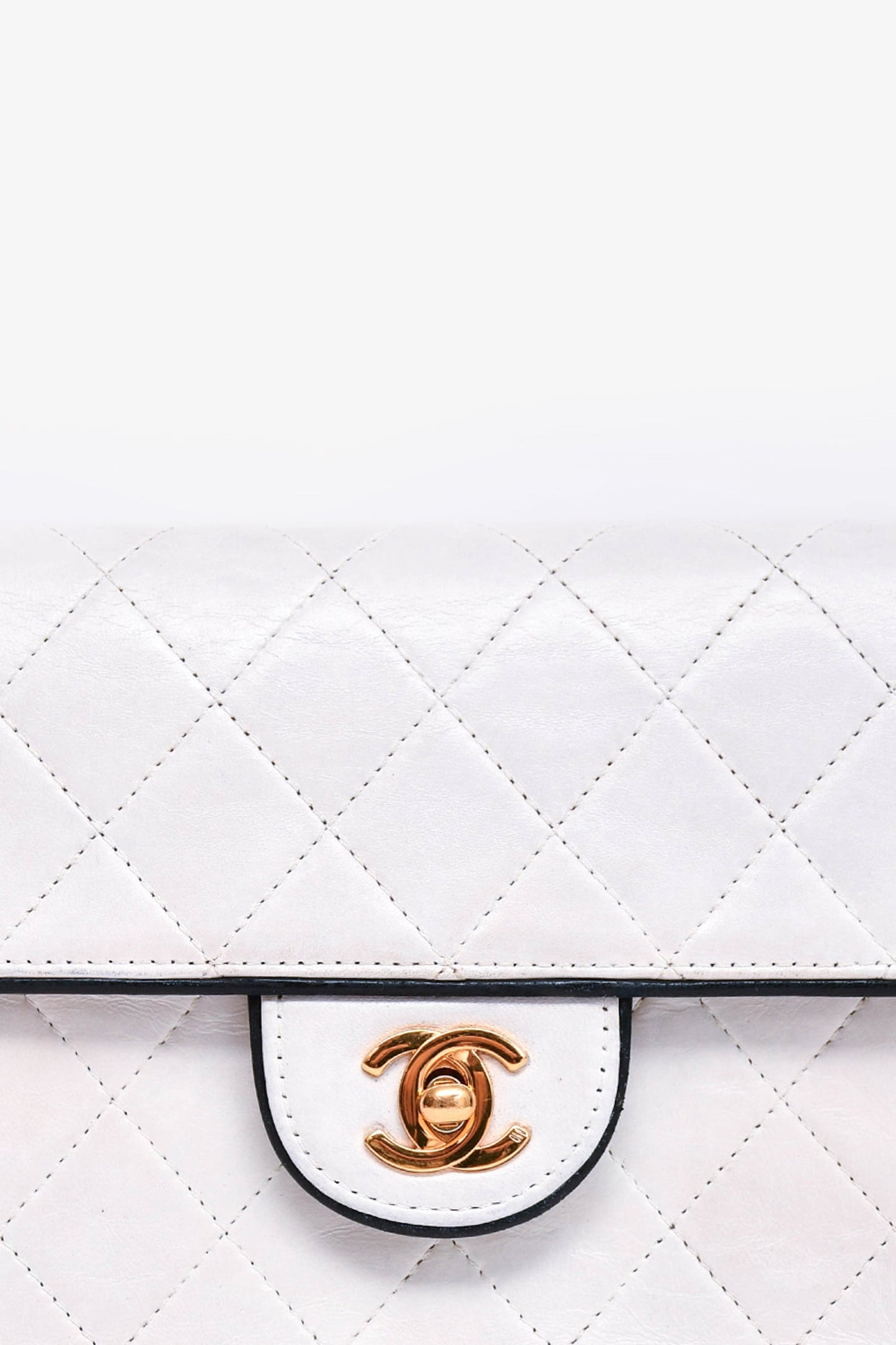 Pre-Loved Chanel™ 1989-91 White/Black Lambskin Leather Mini Square Flap Bag (Refurbished)