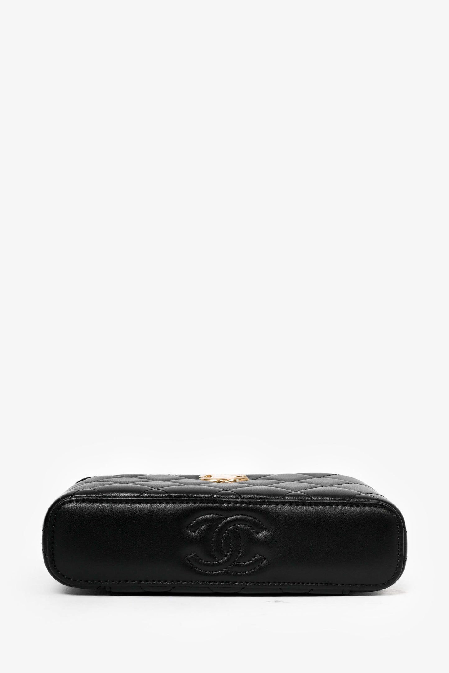 Pre-Loved Chanel™ 2023 Black Lambskin Pearl CC Vanity Top Handle