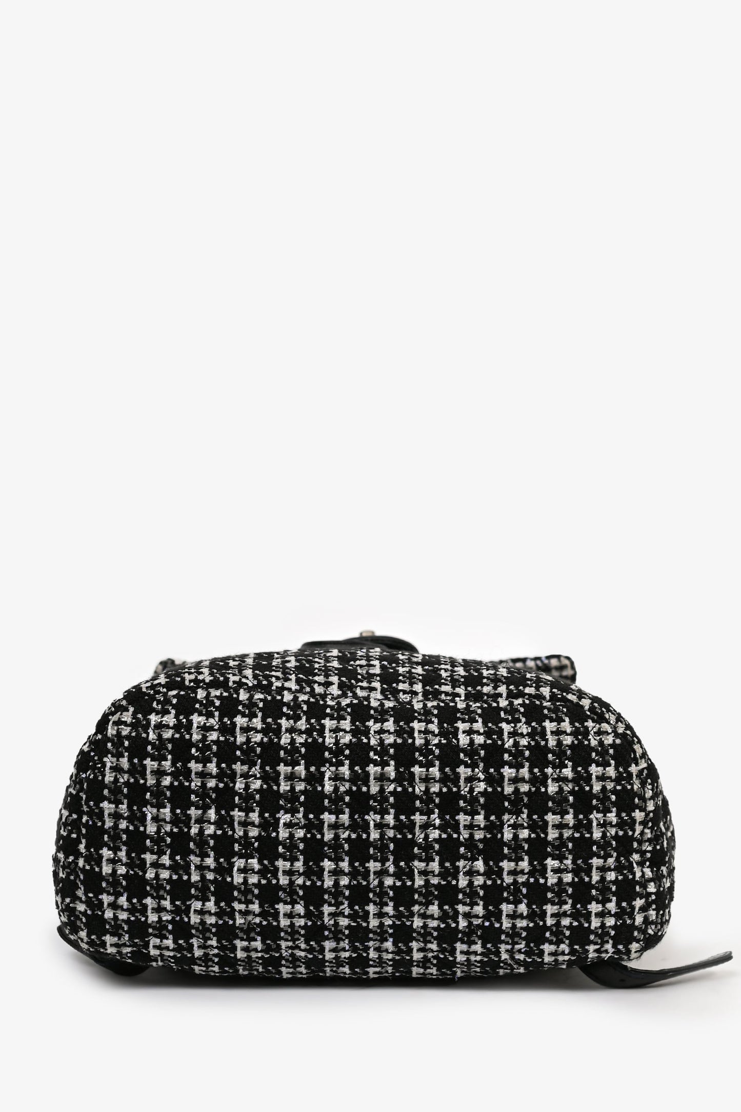 Pre-Loved Chanel™ 2016 Black/Silver Tweed 'Urban Spirit' Backpack