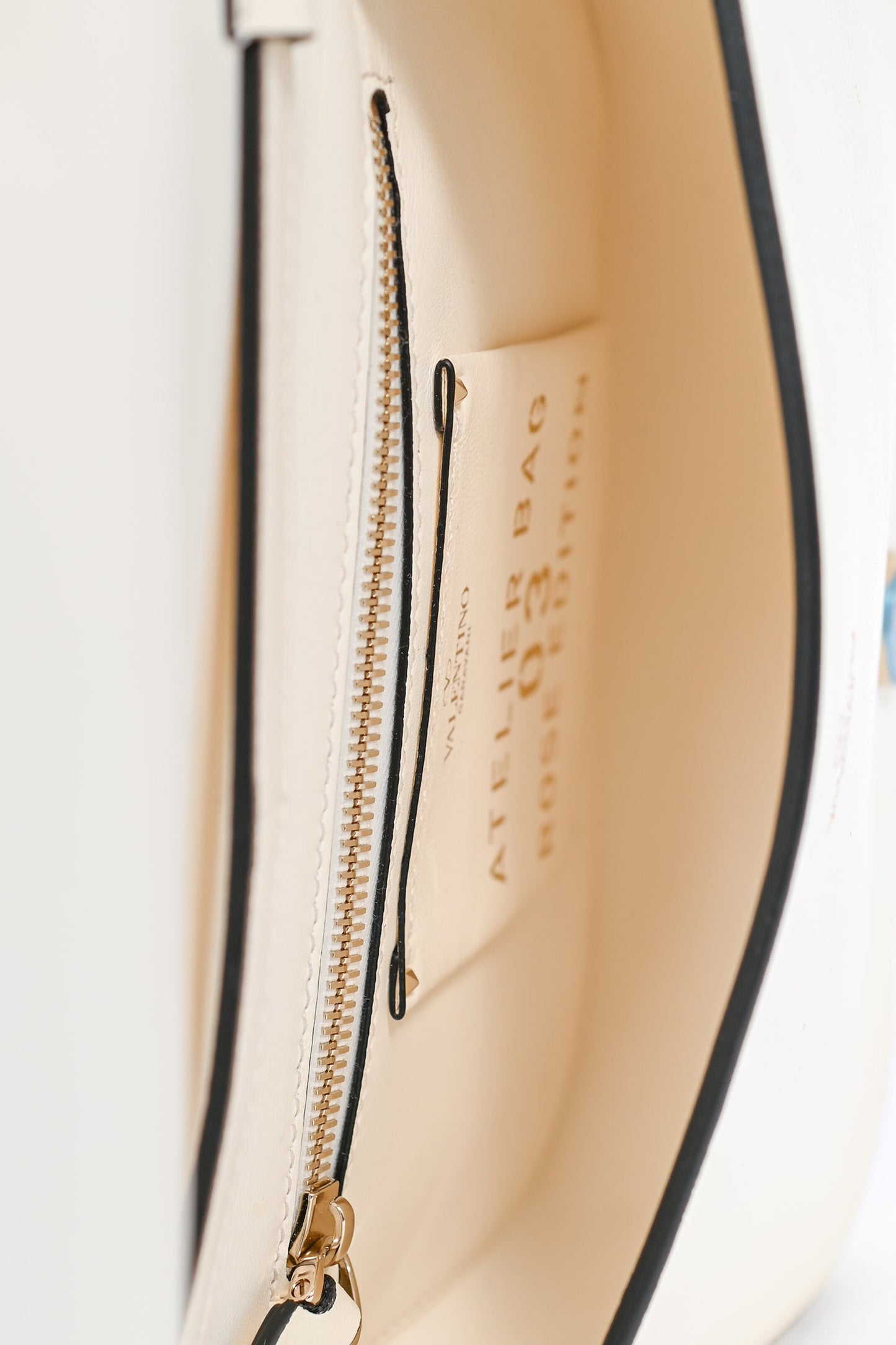 Valentino White Leather Atelier Rose 03 Crossbody Bag