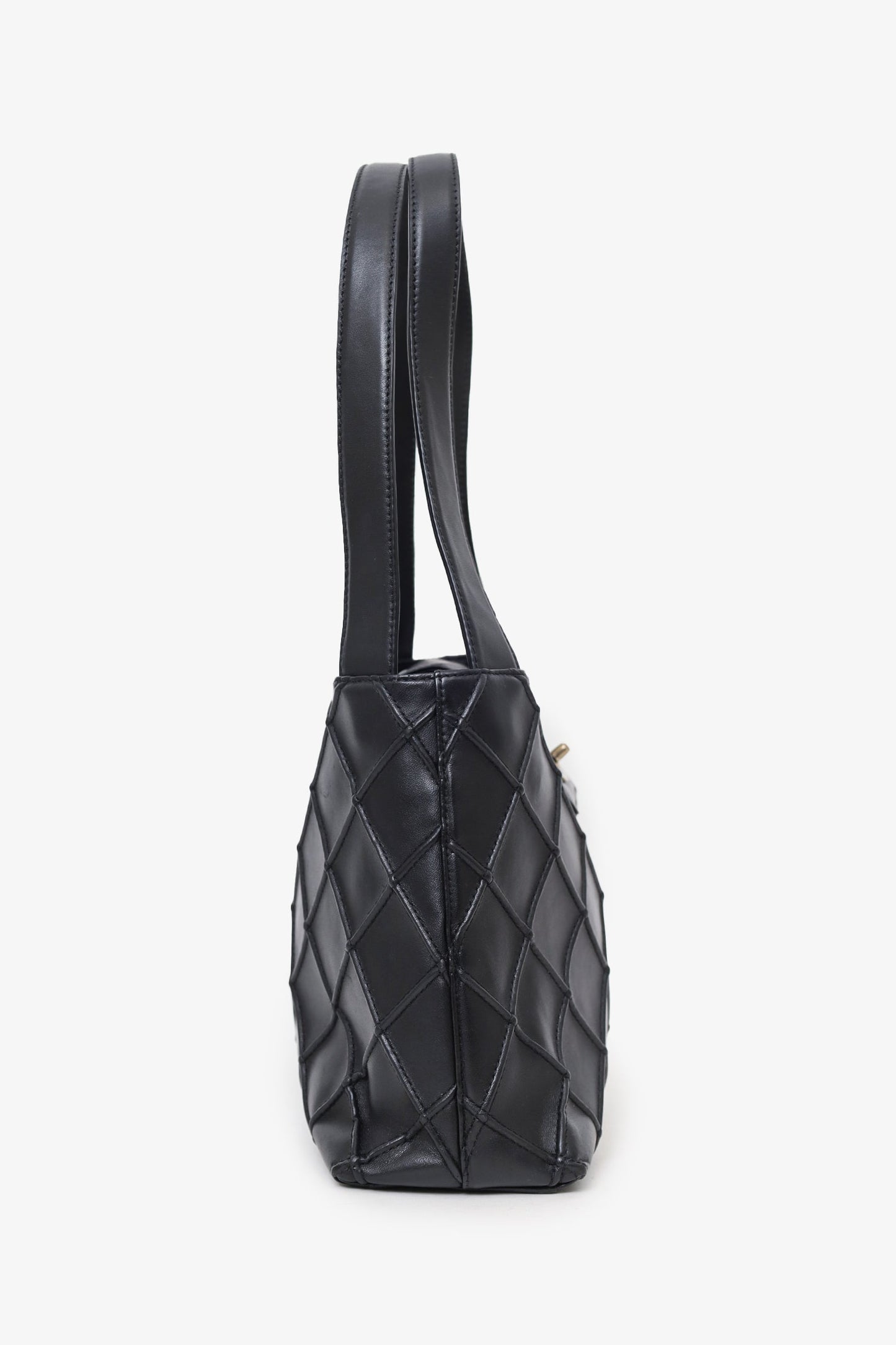 Pre-Loved Chanel™ 2000-02 Black Leather Diamond Stitch CC Hobo Shoulder Bag with Pouch