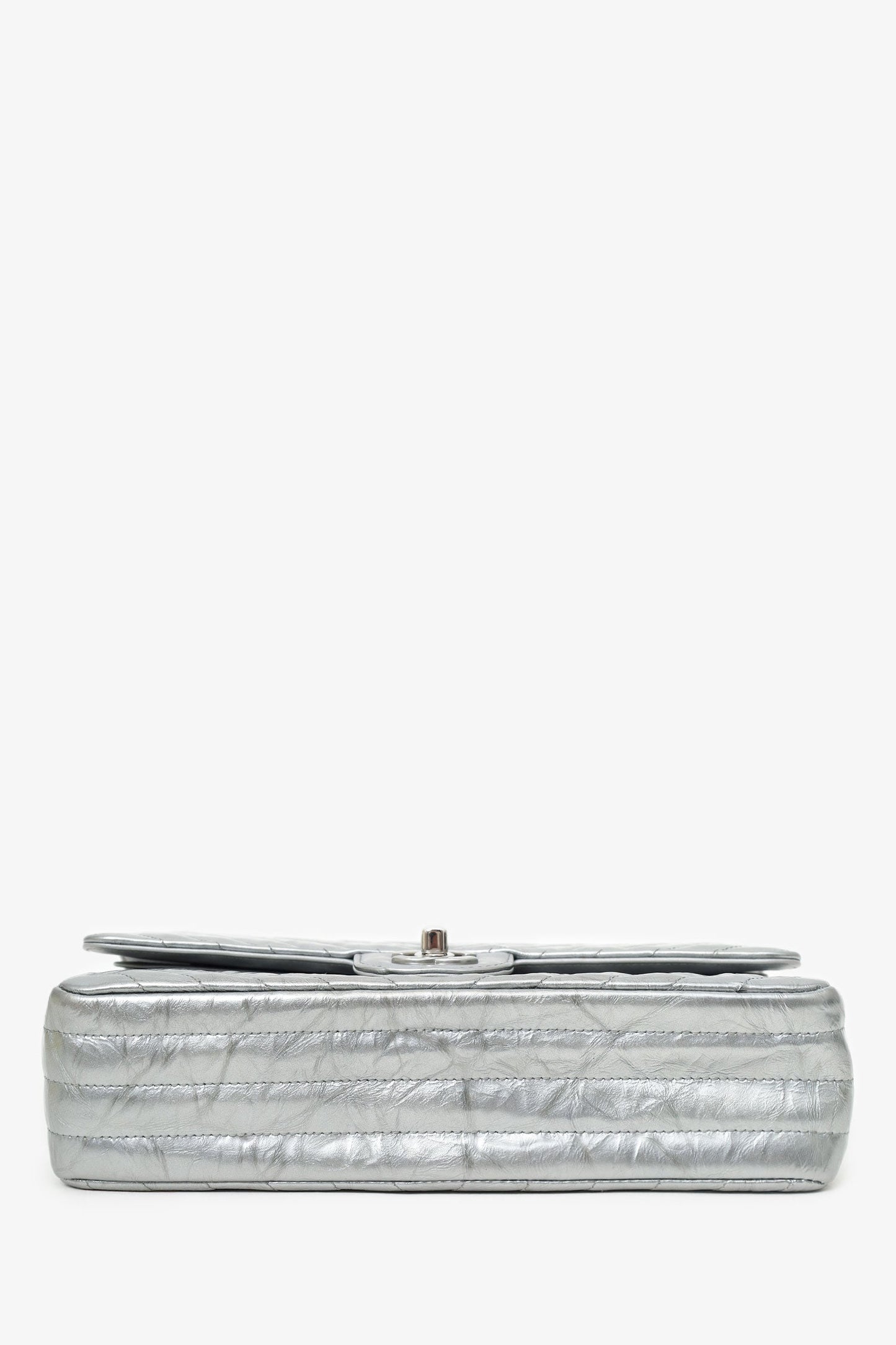 Pre-Loved Chanel™ 2018 Silver Metallic Patent Crumpled Calfskin Chevron Quilted Medium Double Flap
