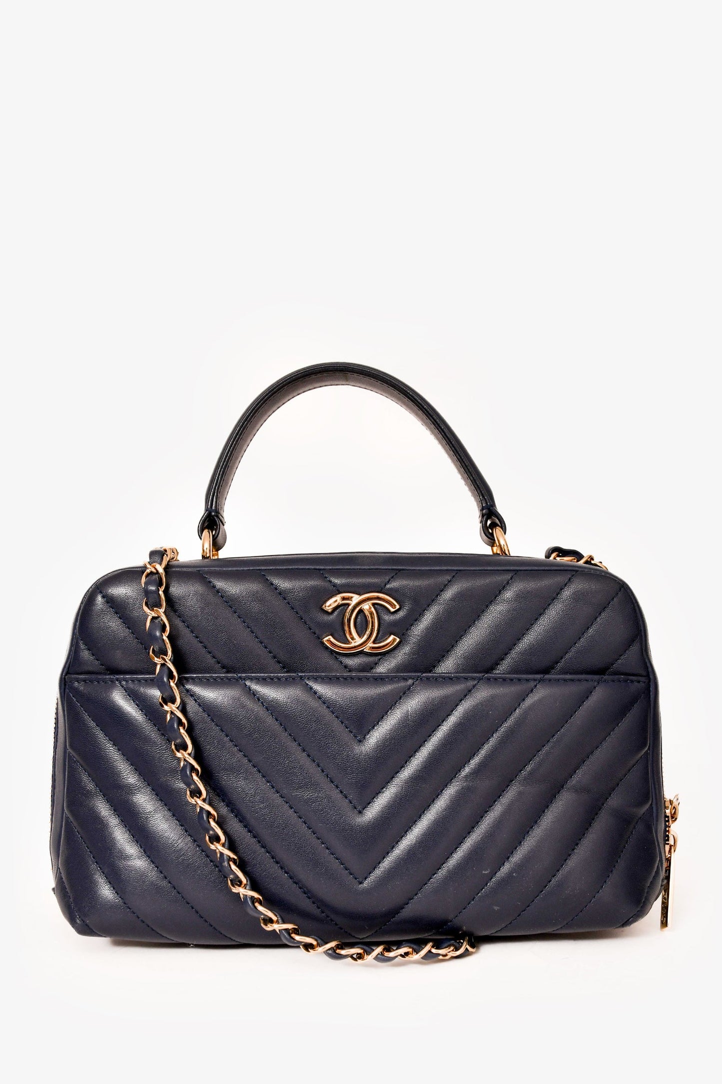 Pre-Loved Chanel™ 2018 Navy Chevron Leather Medium Trendy Bowling Top Handle